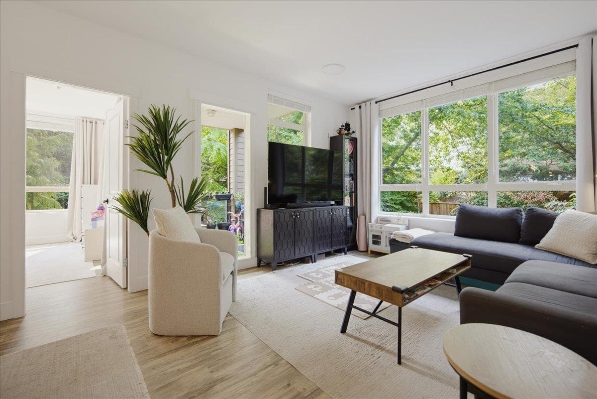 221 - 15918 26th Avenue, Surrey, V3Z 5K3 — photo 1