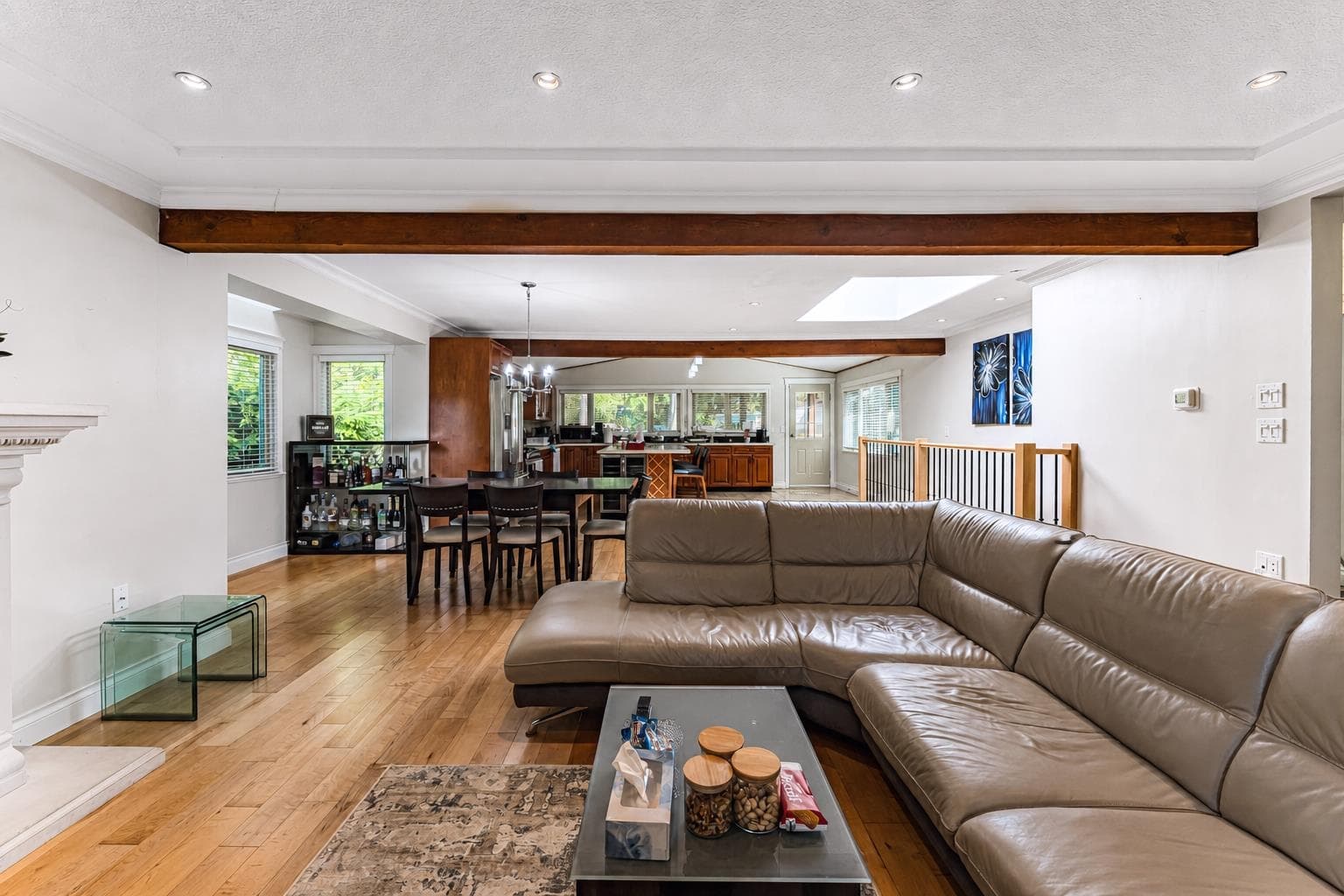 1130 Handsworth Road, North Vancouver, V7R 2A8 — photo 5