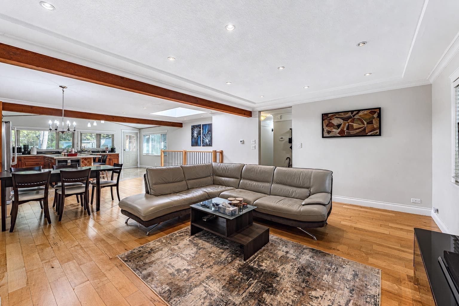 1130 Handsworth Road, North Vancouver, V7R 2A8 — photo 4