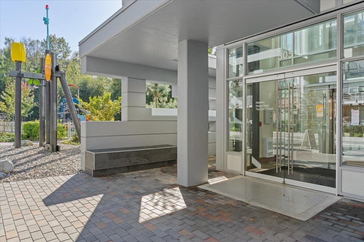 2203 - 305 Morrissey Road, Port Moody, V3H 0M3 — photo 4