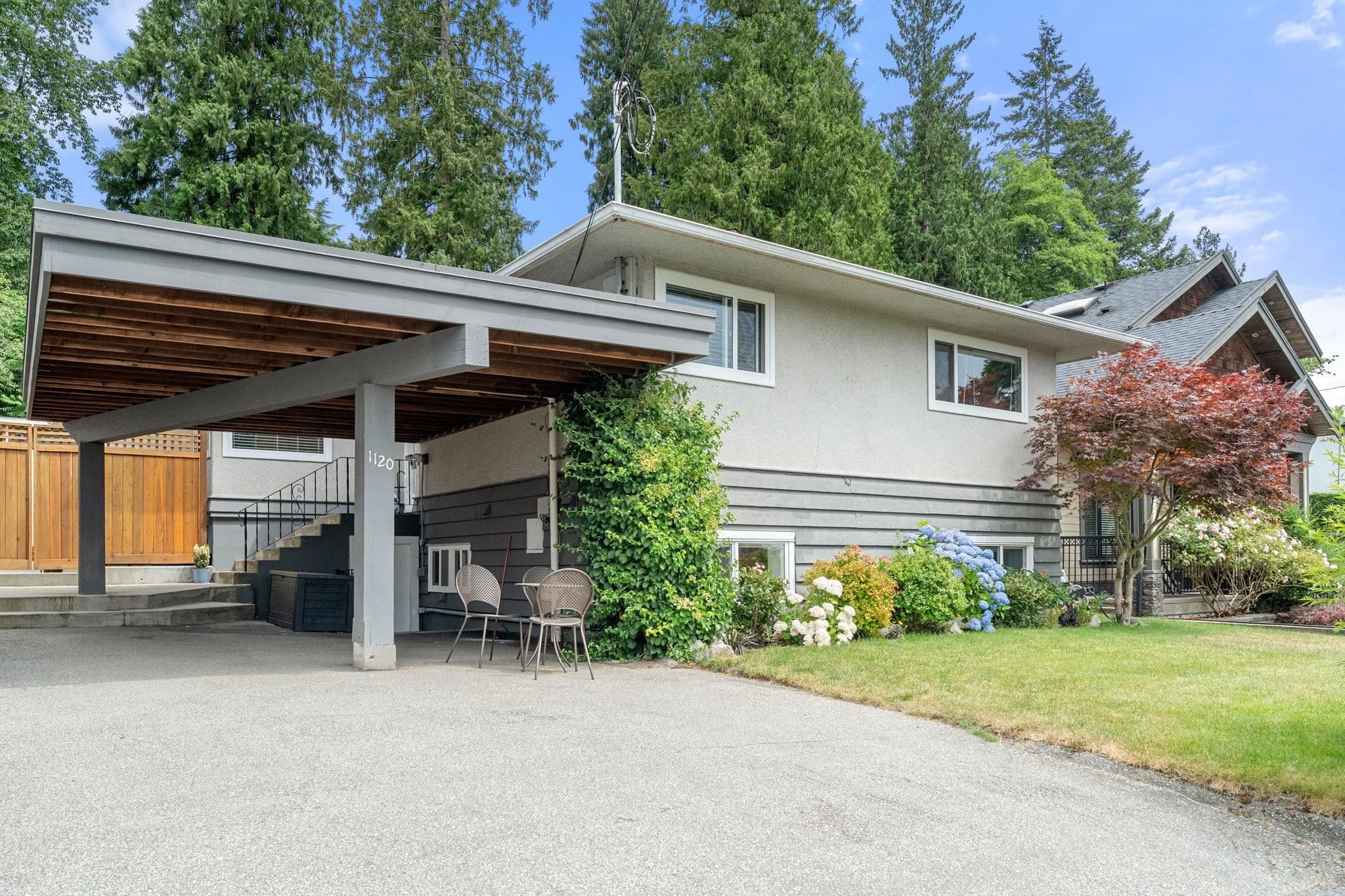 1120 Wellington Drive, North Vancouver, V7K 1L2 — photo 1