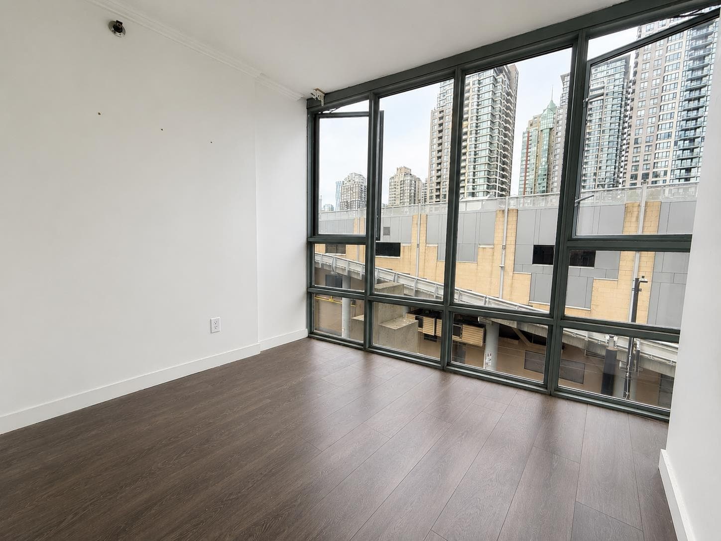 505 - 930 Cambie Street, Vancouver, V6B 5Y1 — photo 4
