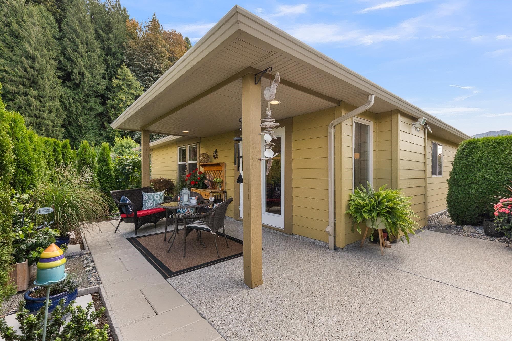 143 - 46000 Thomas Road, Chilliwack, V2R 5W6 — photo 2