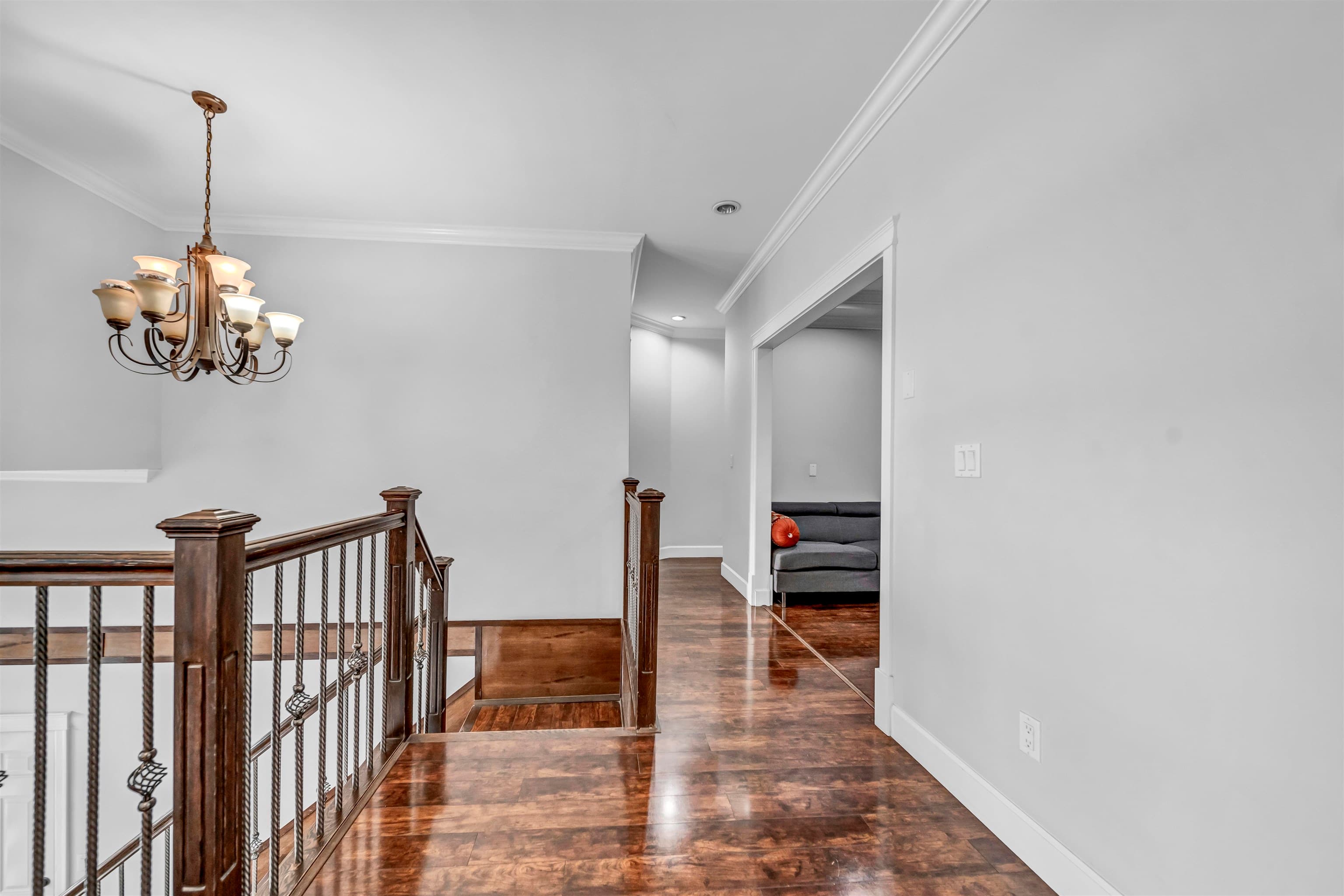 12101 84 Avenue, Surrey, V3W 3G4 — photo 4