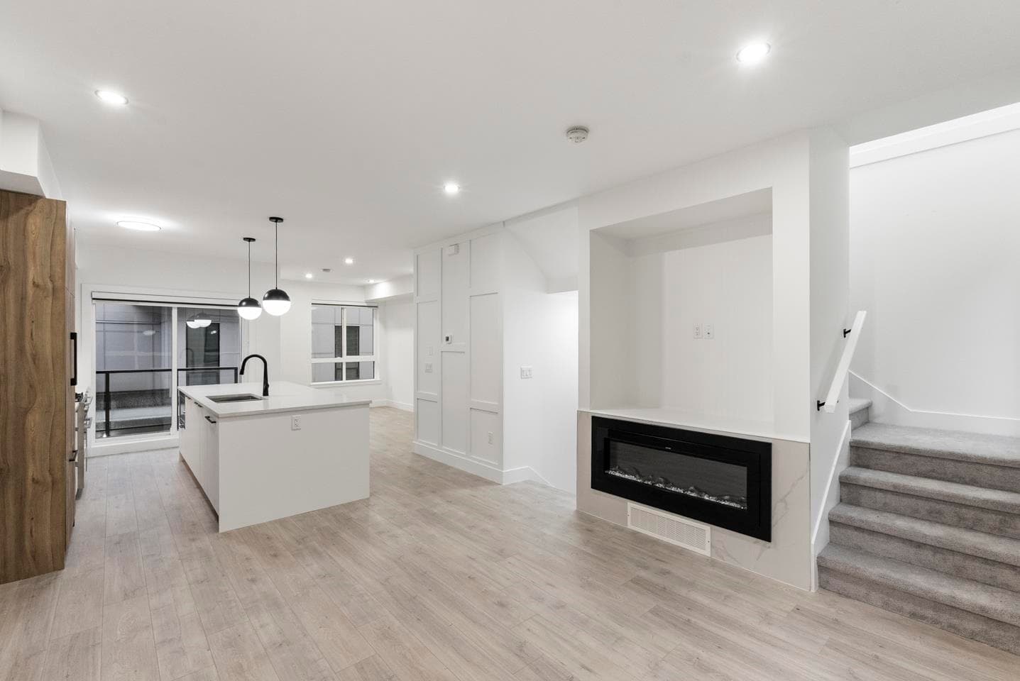 27 - 13895 64 Avenue, Surrey, V3W 3N9 — photo 3