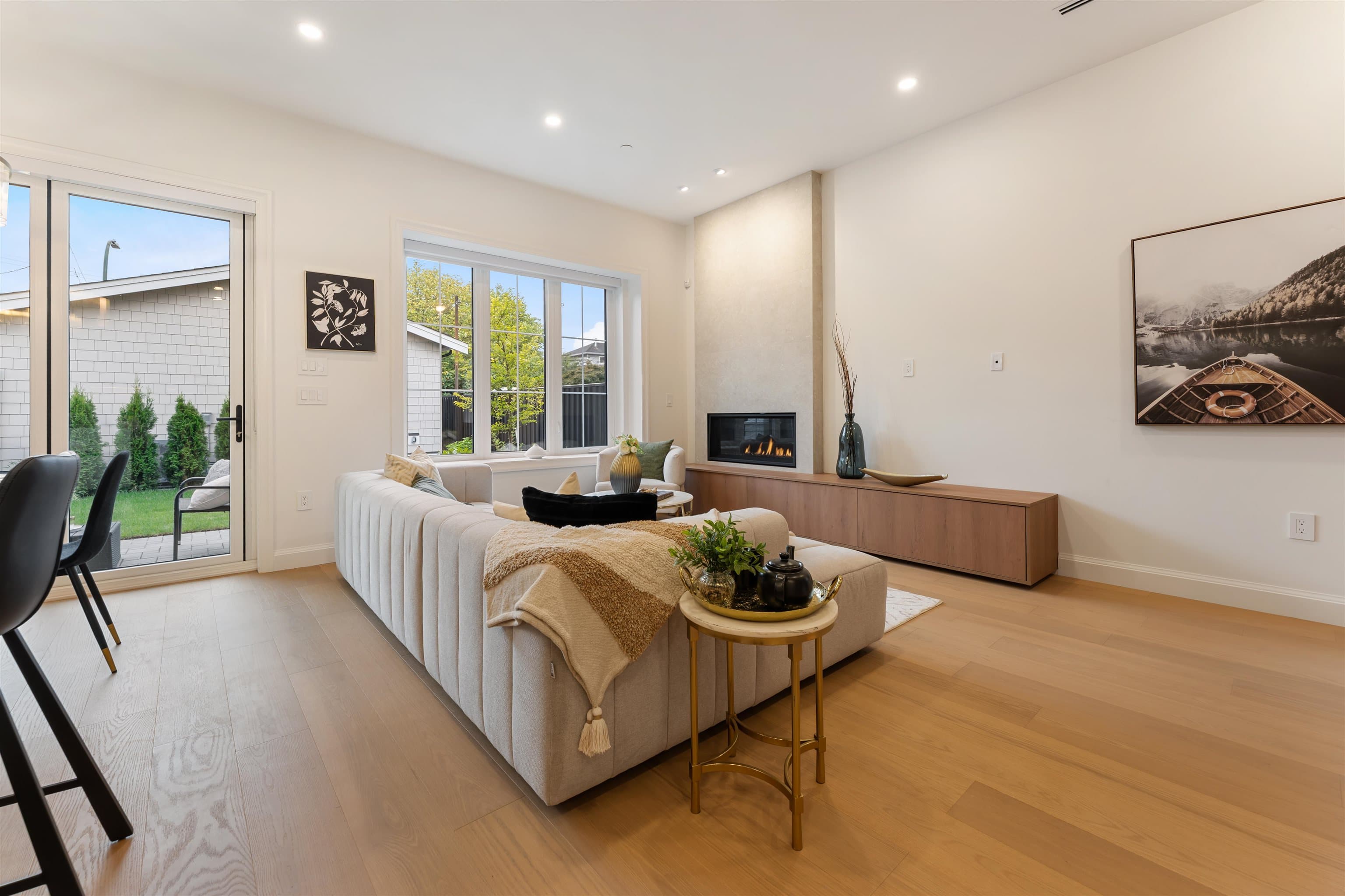 2 - 2256 E Pender Street Street, Vancouver, V5L 1X4 — photo 5