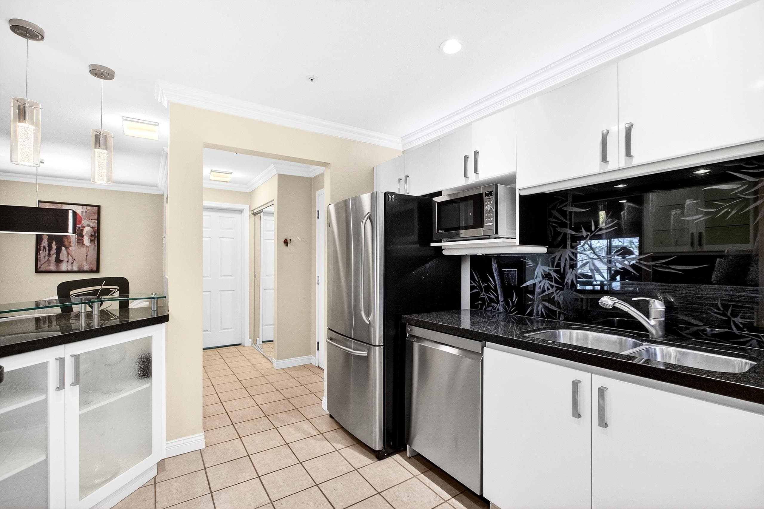 205 - 15140 29a Avenue, Surrey, V4P 3B1 — photo 5