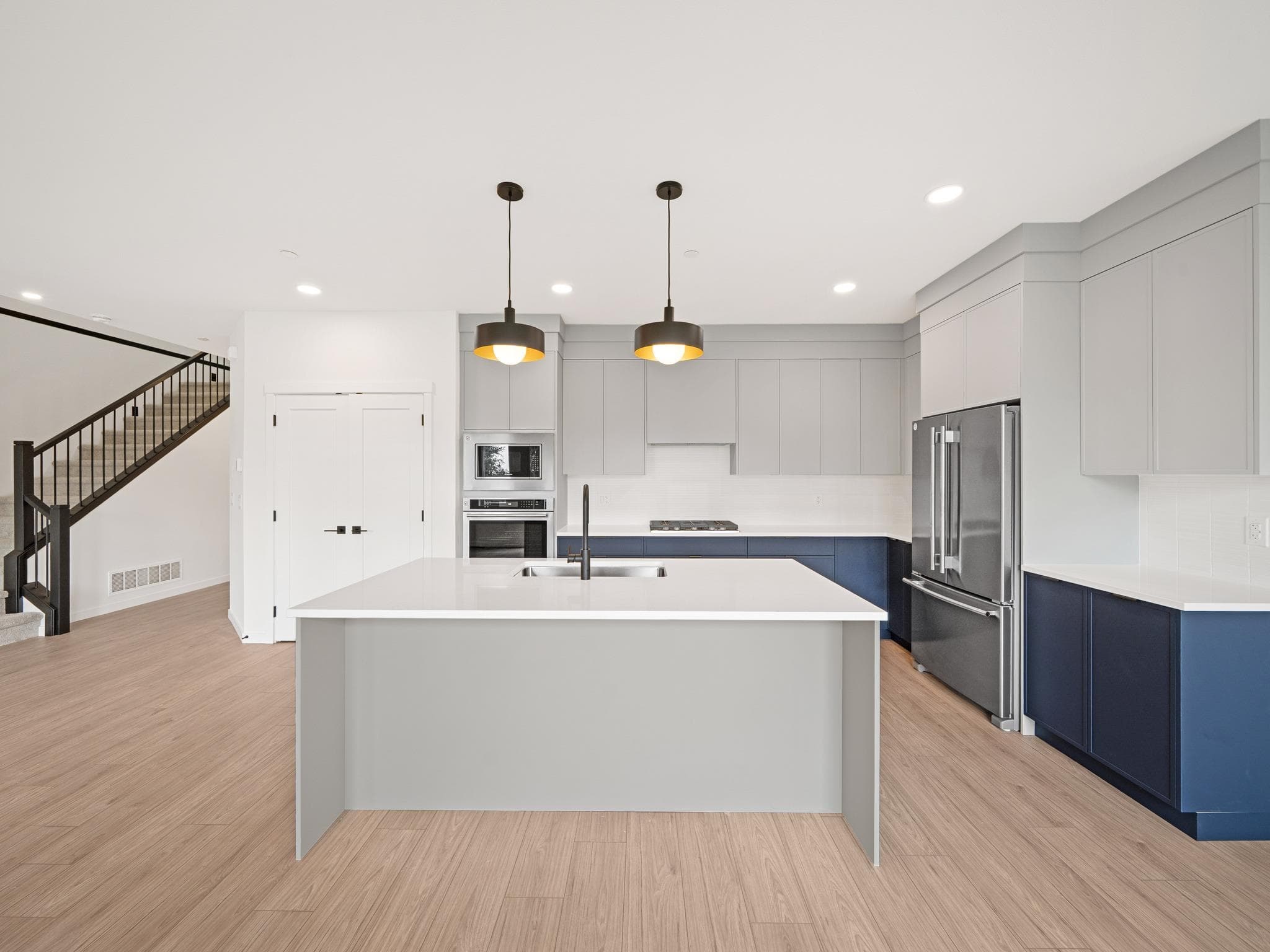 11007 250a Street, Maple Ridge, V2W 1Z6 — photo 4