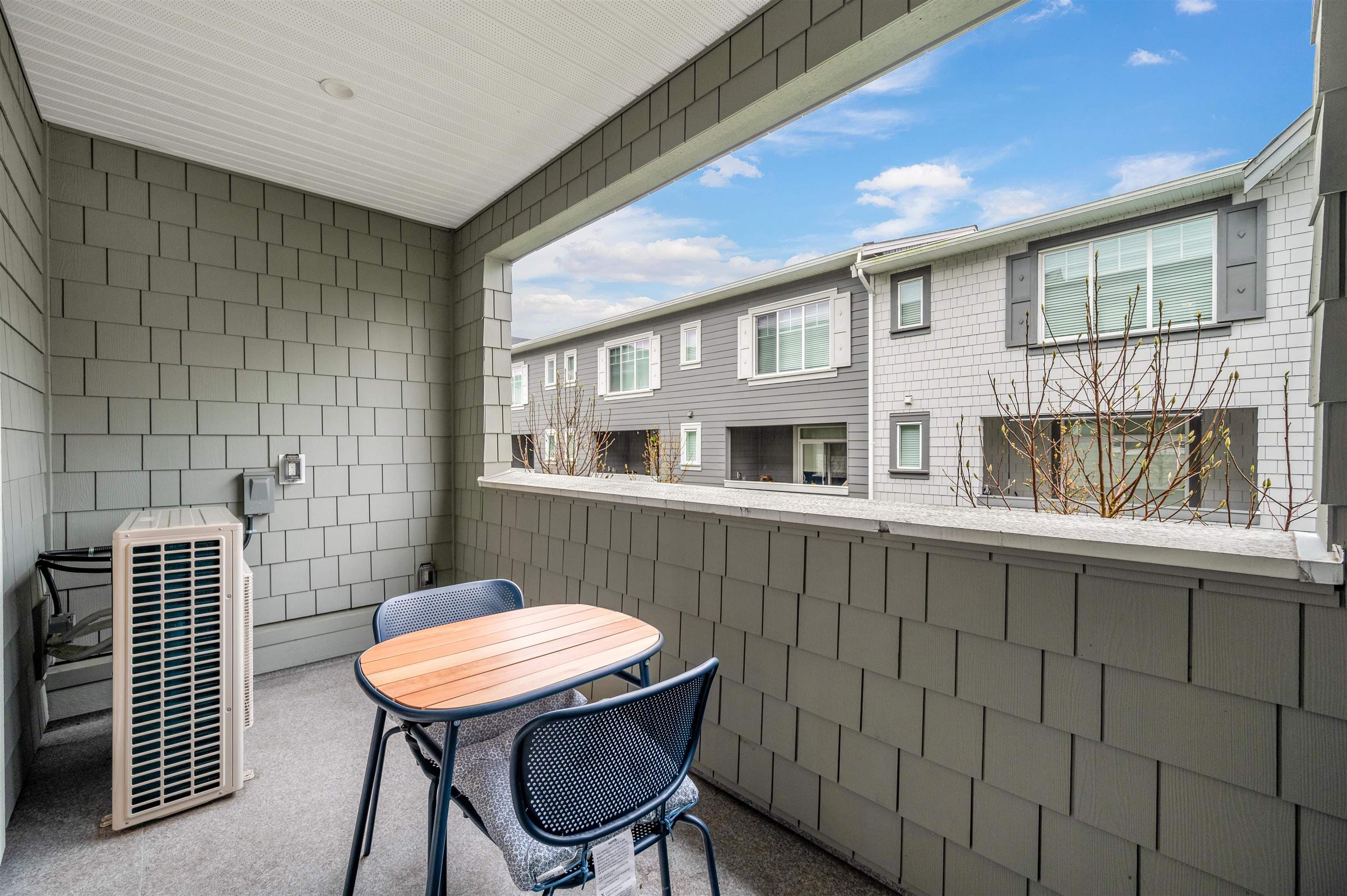 60 - 15487 99a Avenue, Surrey, V3R 0G9 — photo 5