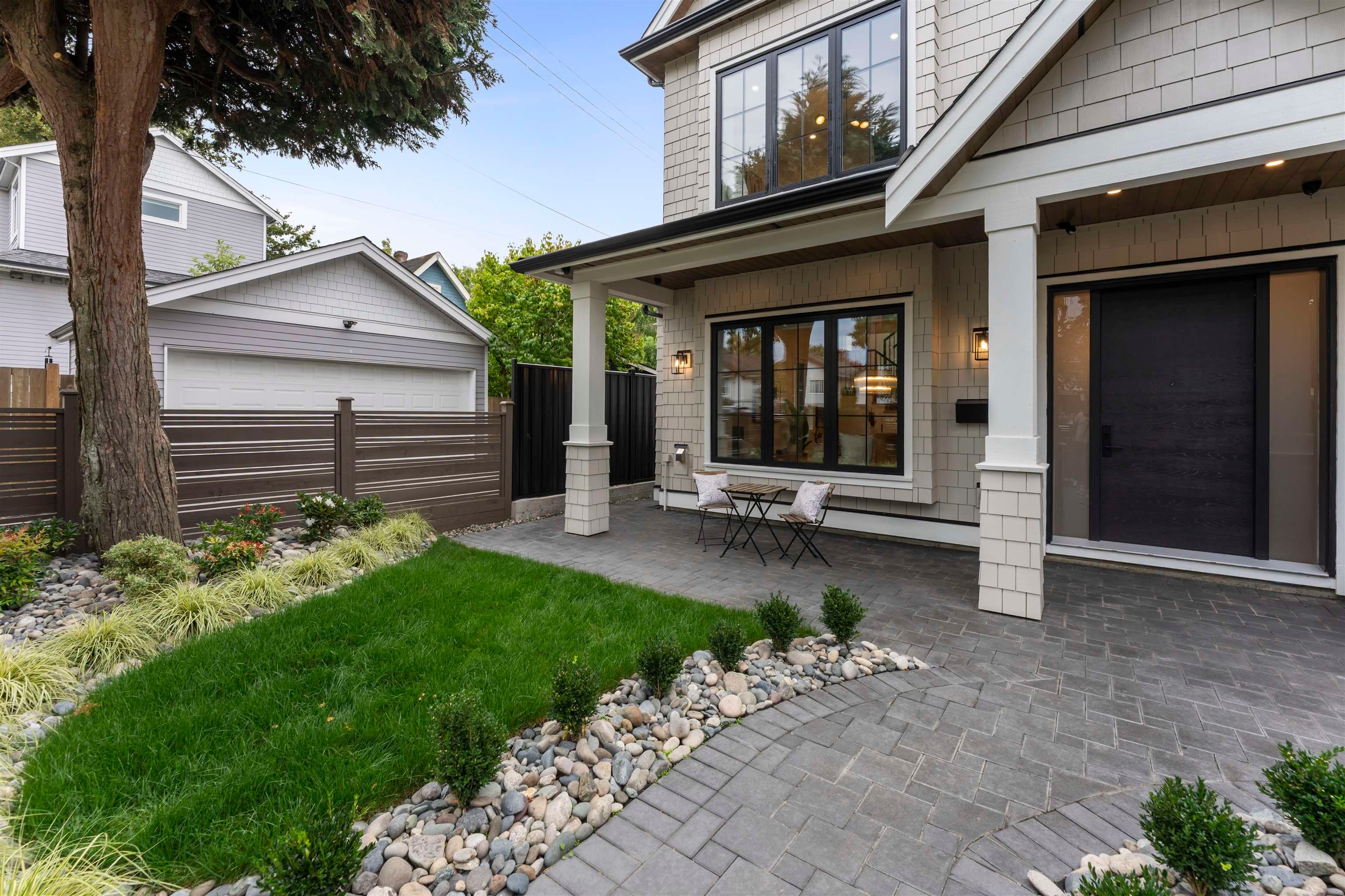 1 - 2256 Pender Street, Vancouver, V5L 1X4 — photo 2