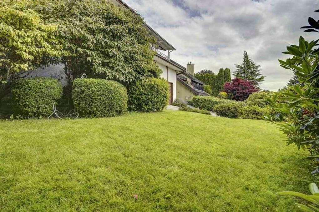 5755 Monarch Street, Burnaby, V5G 2A2 — photo 3