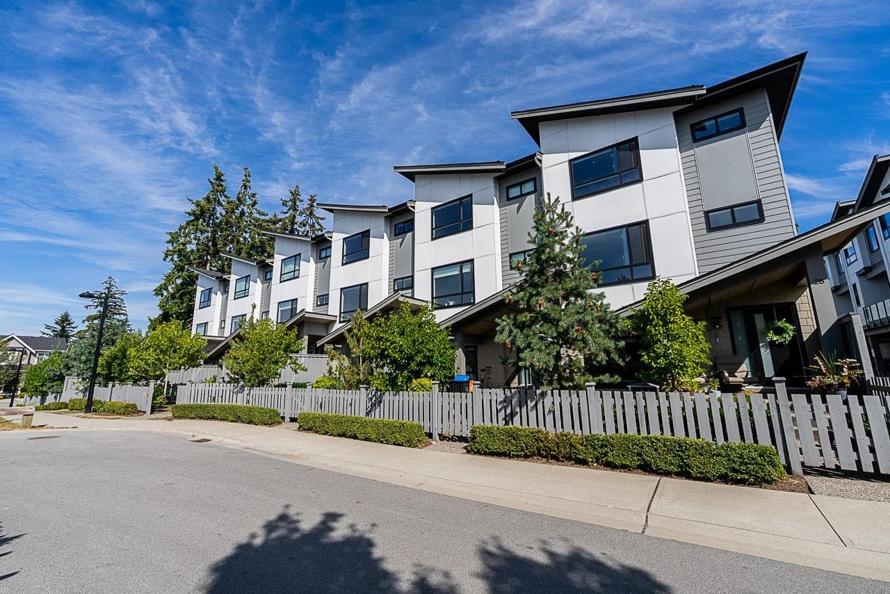26 - 16589 25 Avenue, Surrey