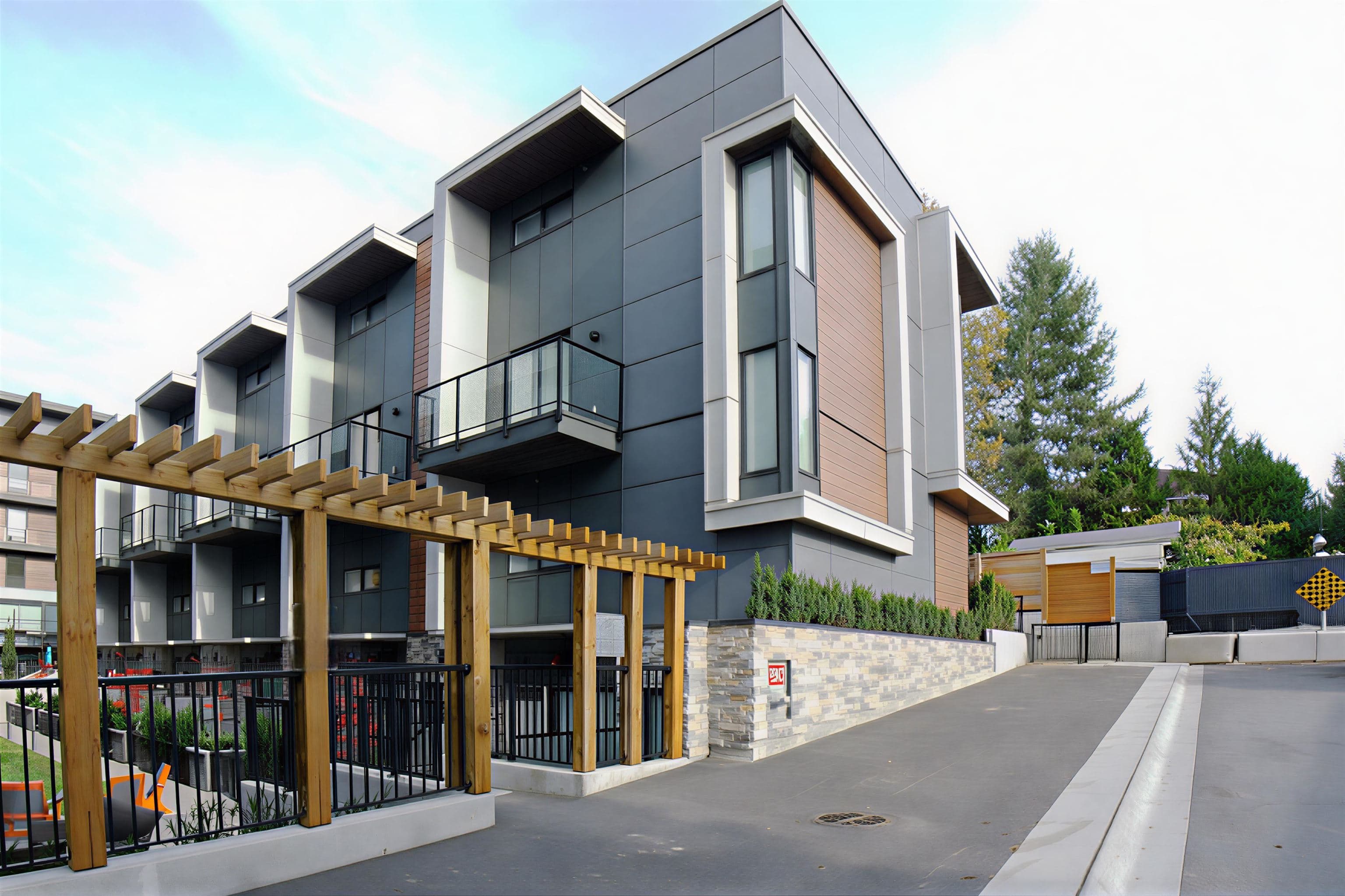 202 - 381 Clayton Street, Coquitlam, V3K 0J8 — photo 1