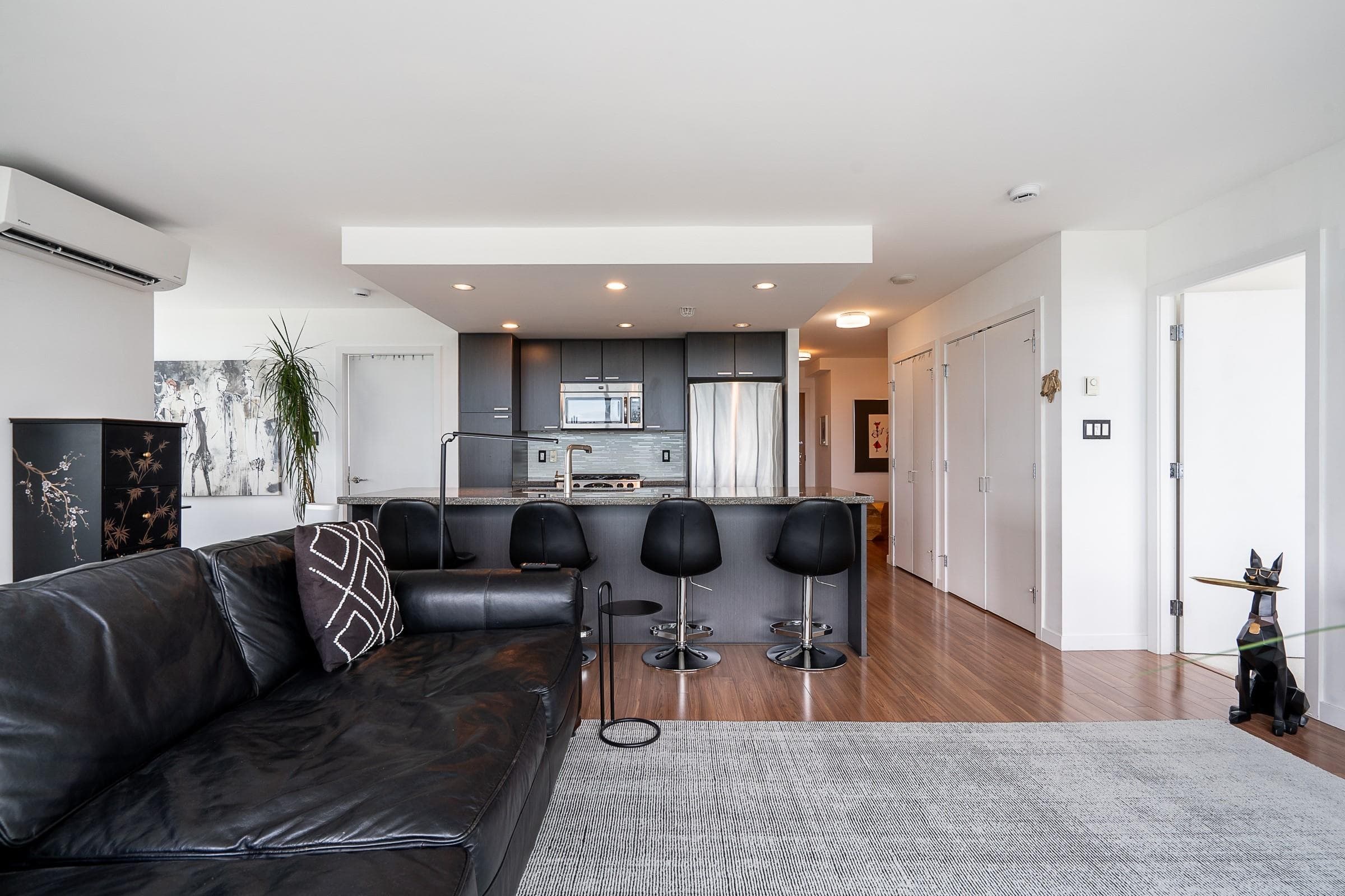 1904 - 2200 Douglas Road, Burnaby, V5C 0G8 — photo 5