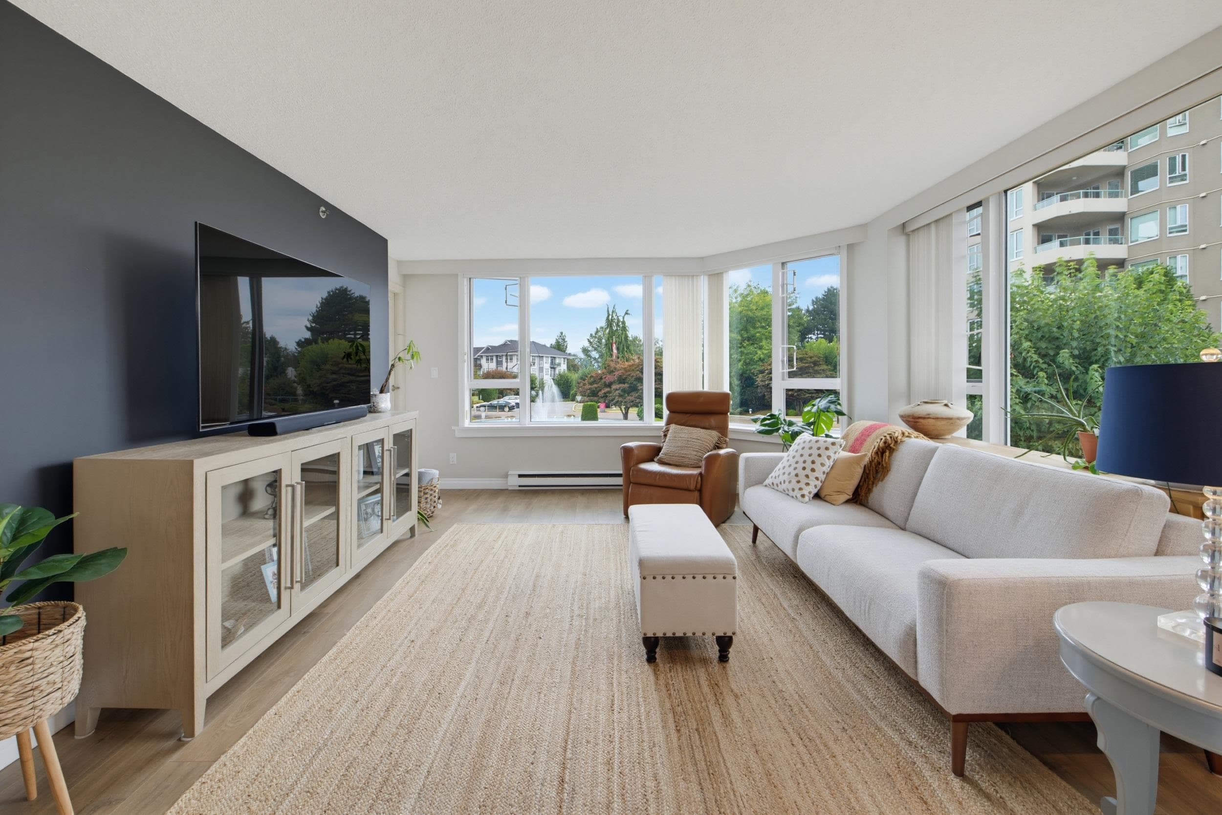 204 - 3150 Gladwin Road, Abbotsford, V2T 5S9 — photo 3