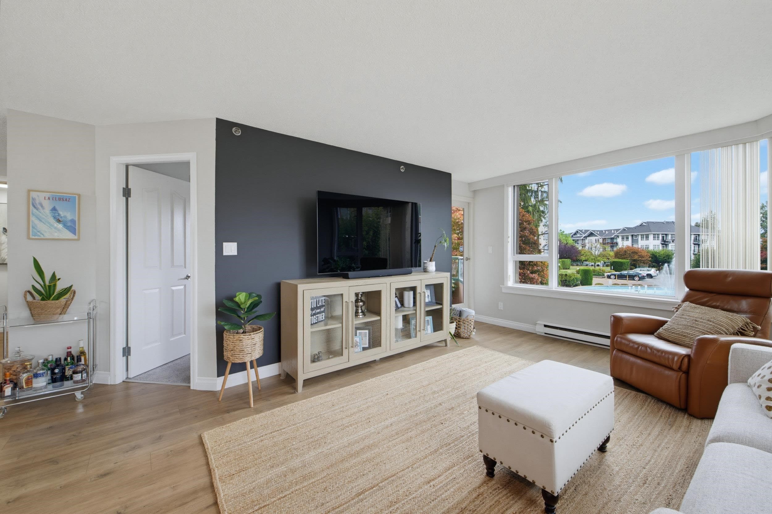 204 - 3150 Gladwin Road, Abbotsford, V2T 5S9 — photo 4
