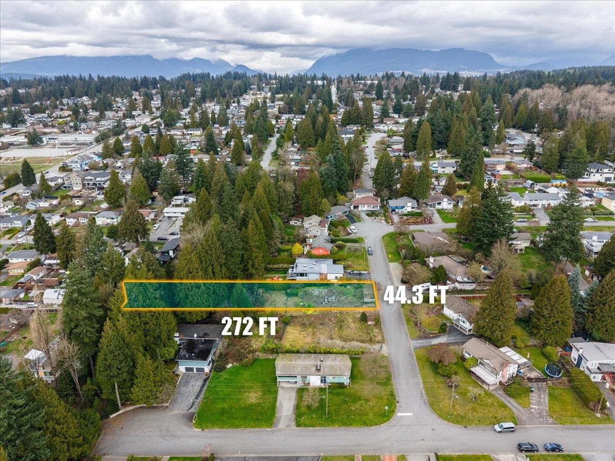 360 Duncan Street, Coquitlam, V3K 5B5 — photo 3