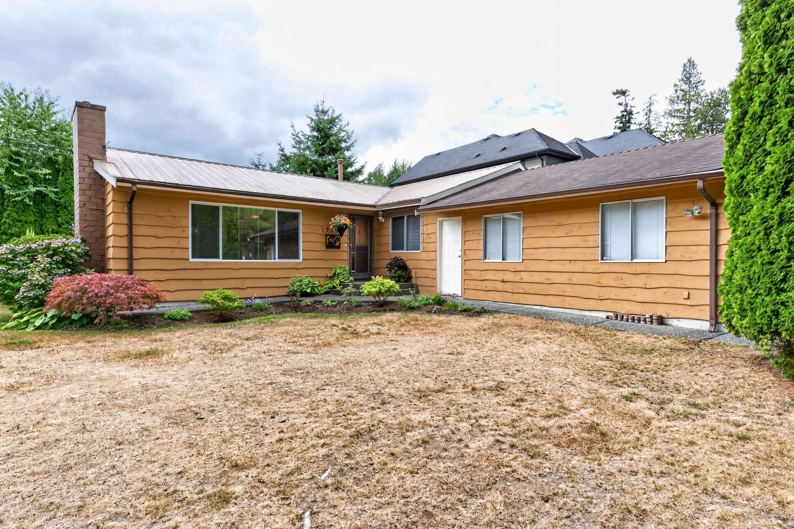 17180 4 Avenue, Surrey, V3Z 9P6 — photo 1