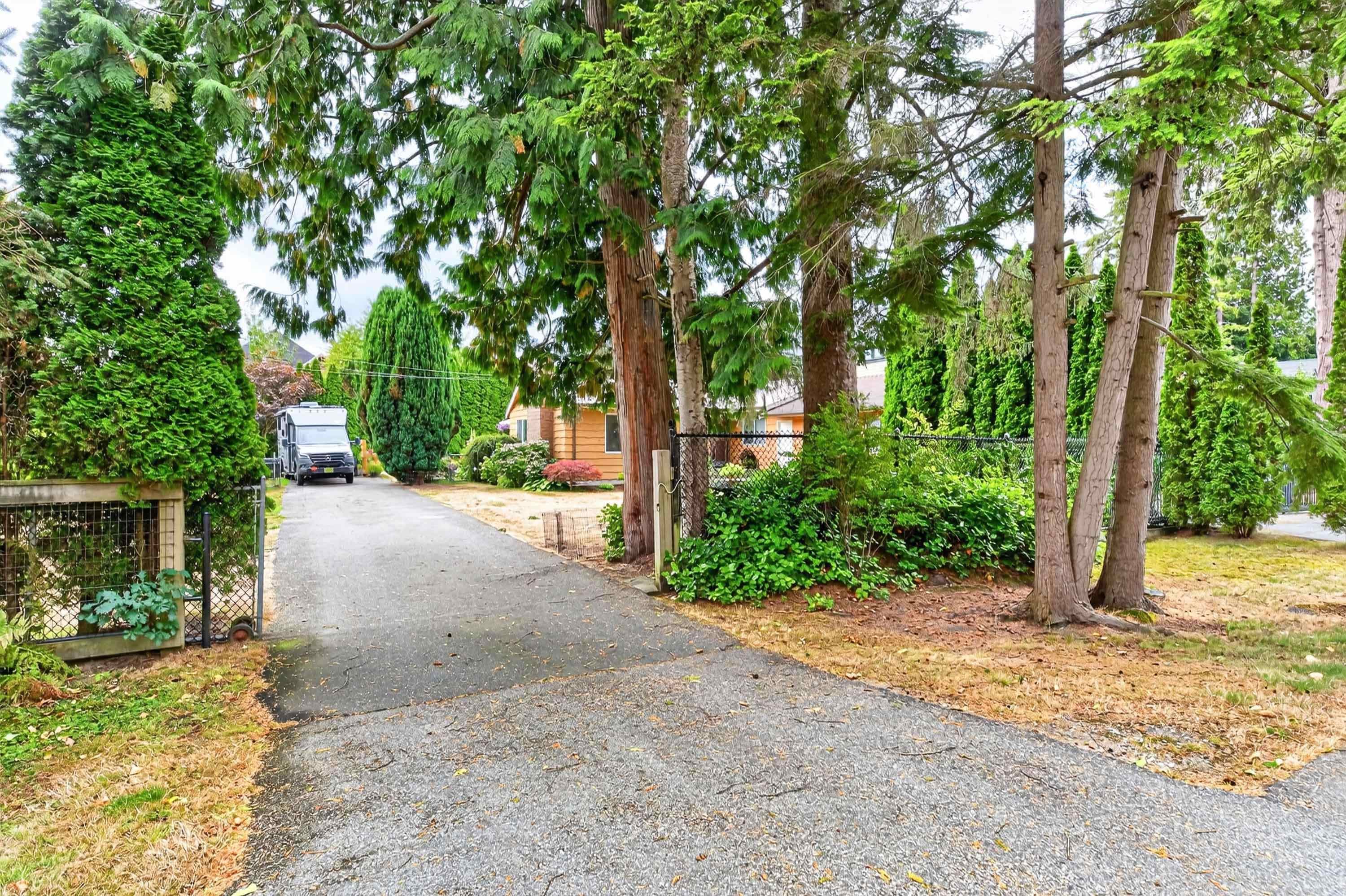 17180 4 Avenue, Surrey, V3Z 9P6 — photo 5
