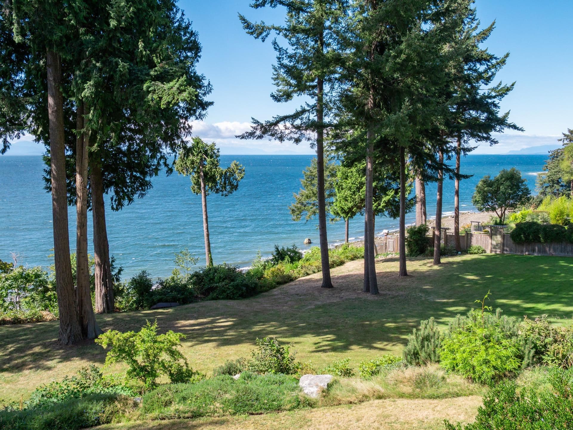 1321 Gower Point Road, Gibsons, V0N 1V3 — photo 2