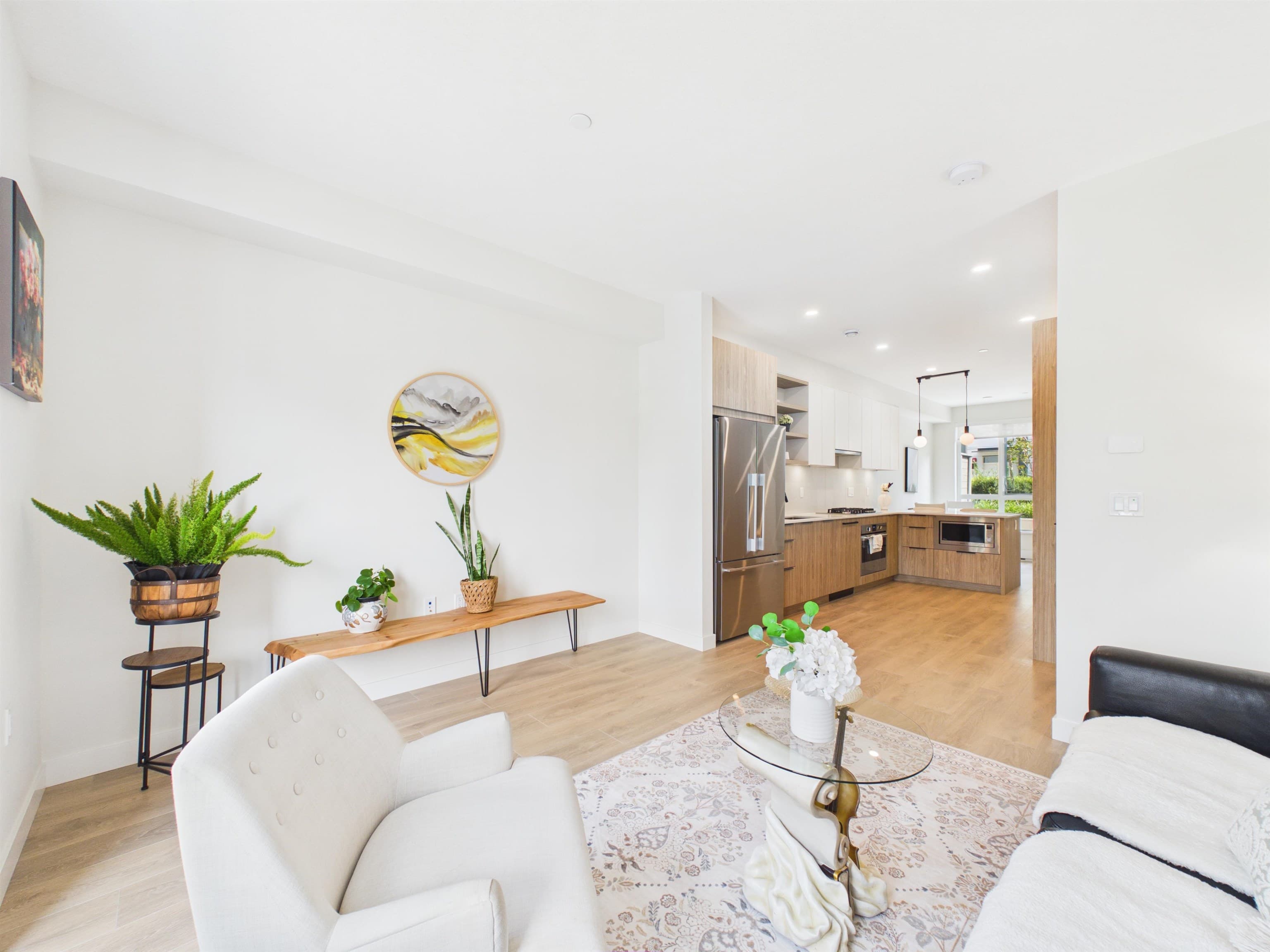 210 - 715 Ducklow Street, Coquitlam, V3J 4C9 — photo 4