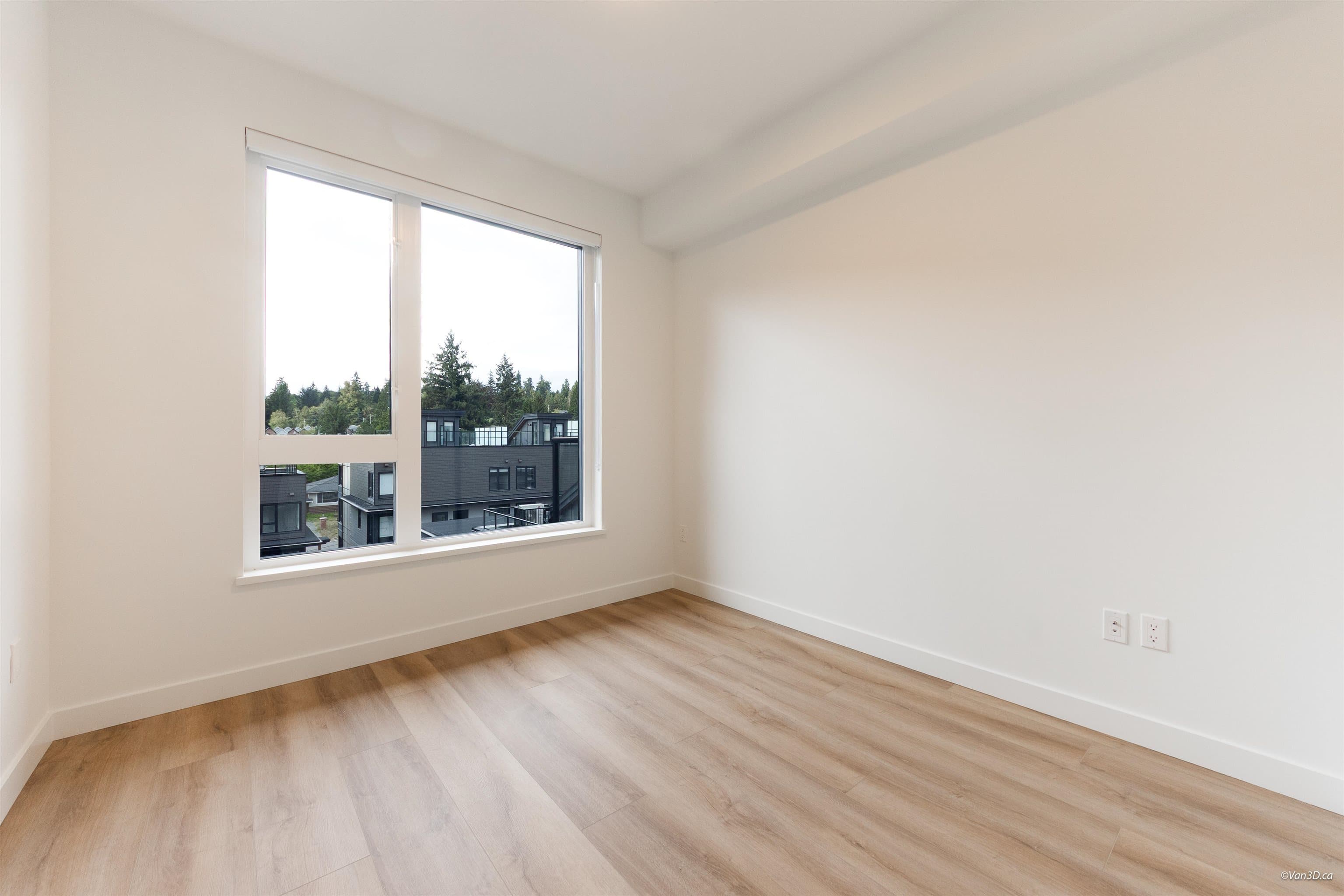 602 - 601 Rochester Avenue, Coquitlam, V3K 0K2 — photo 3