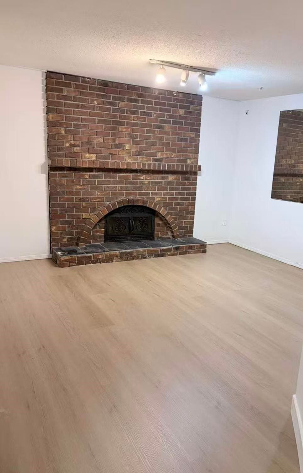 11000 133a Street, Surrey, V3R 2Y8 — photo 3