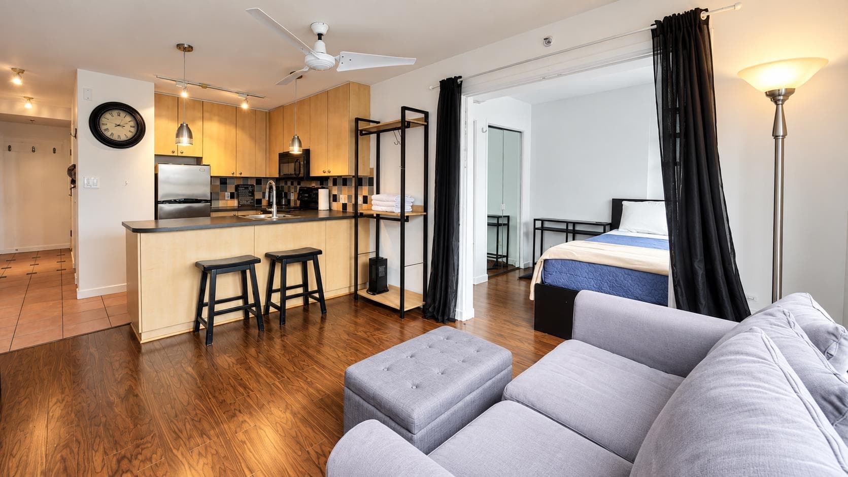 1205 - 819 Hamilton Street, Vancouver, V6B 6M2 — photo 3