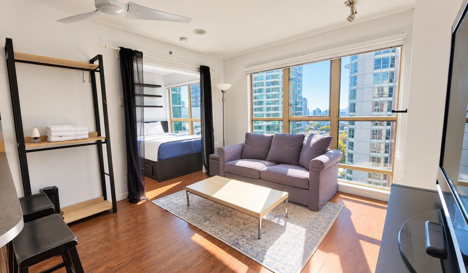 1205 - 819 Hamilton Street, Vancouver, V6B 6M2 — photo 4