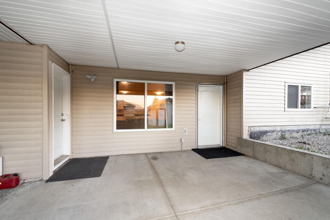 Lower - 14229 114 Avenue, Surrey, V3R 1P2 — photo 3