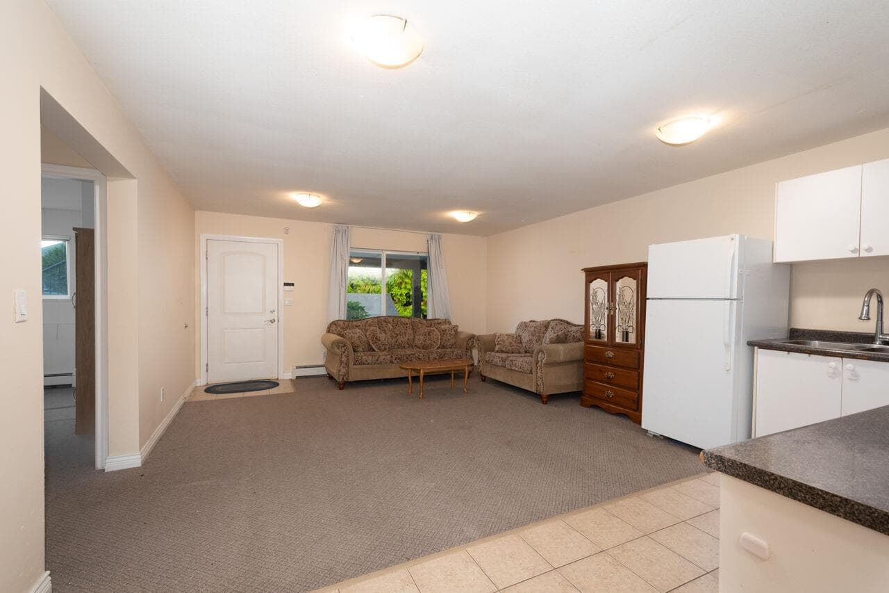 Lower - 14229 114 Avenue, Surrey, V3R 1P2 — photo 5