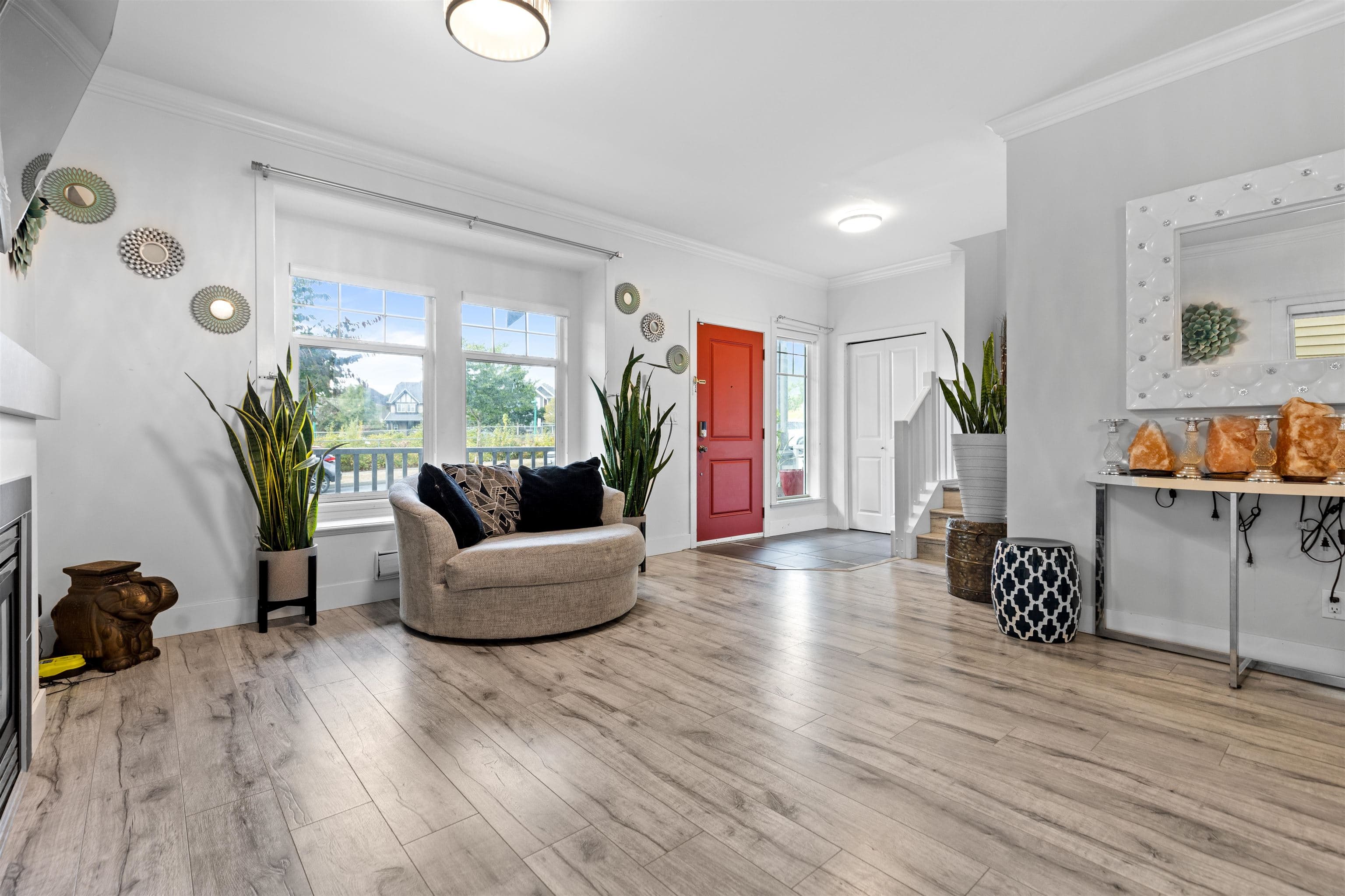 6686 192 Street, Surrey, V4N 5X3 — photo 5