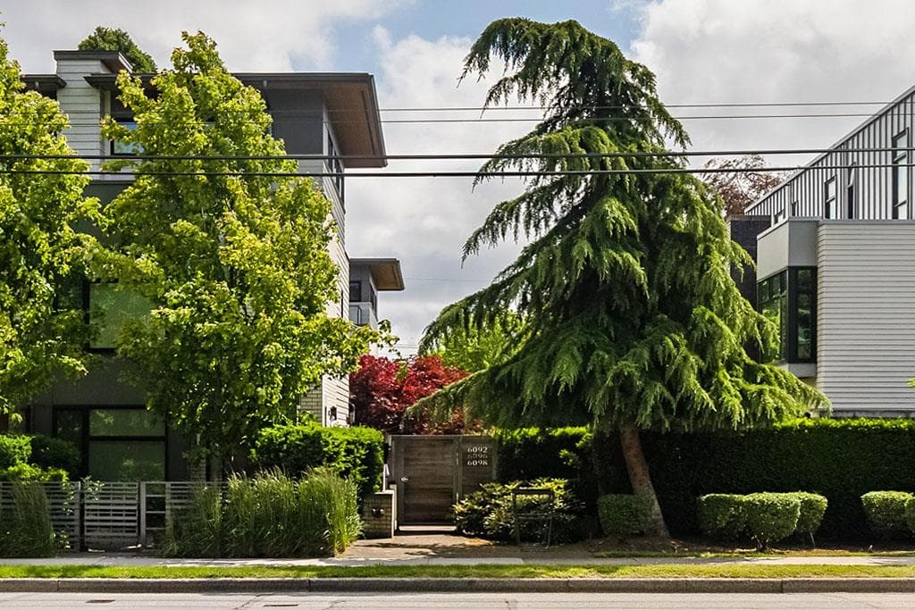6070 Oak Street, Vancouver