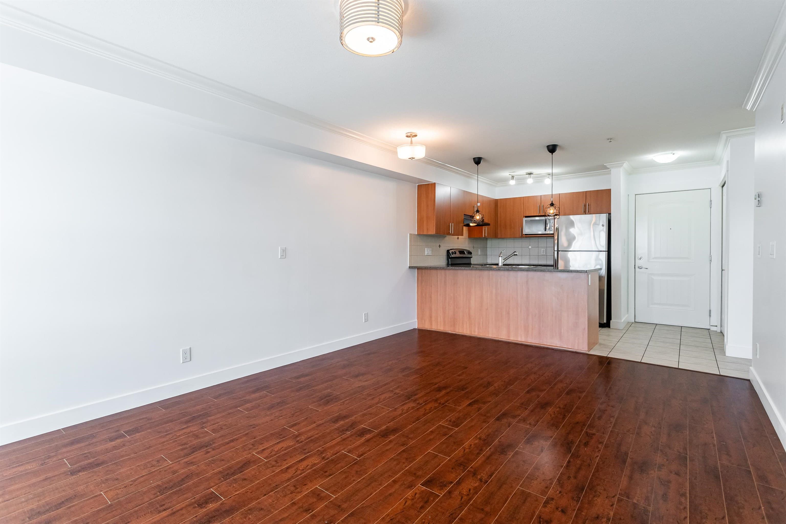 222 - 17769 57 Avenue, Surrey, V3S 1H1 — photo 4