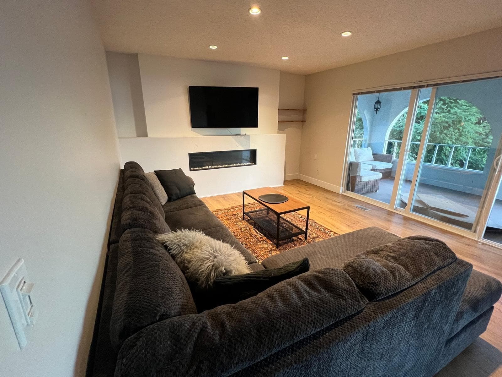 136 April Road, Port Moody, V3H 3M5 — photo 4