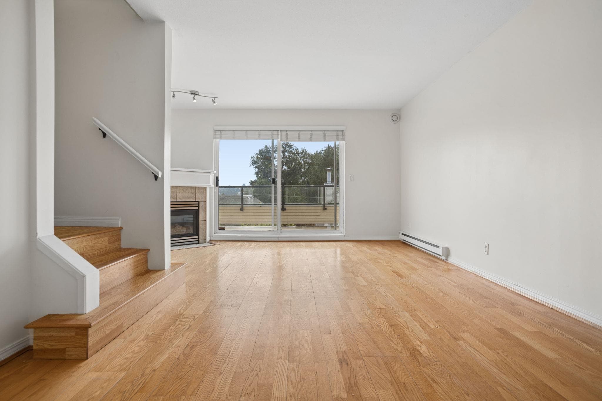 237 - 1408 Cartier Avenue, Coquitlam, V3K 7A4 — photo 2