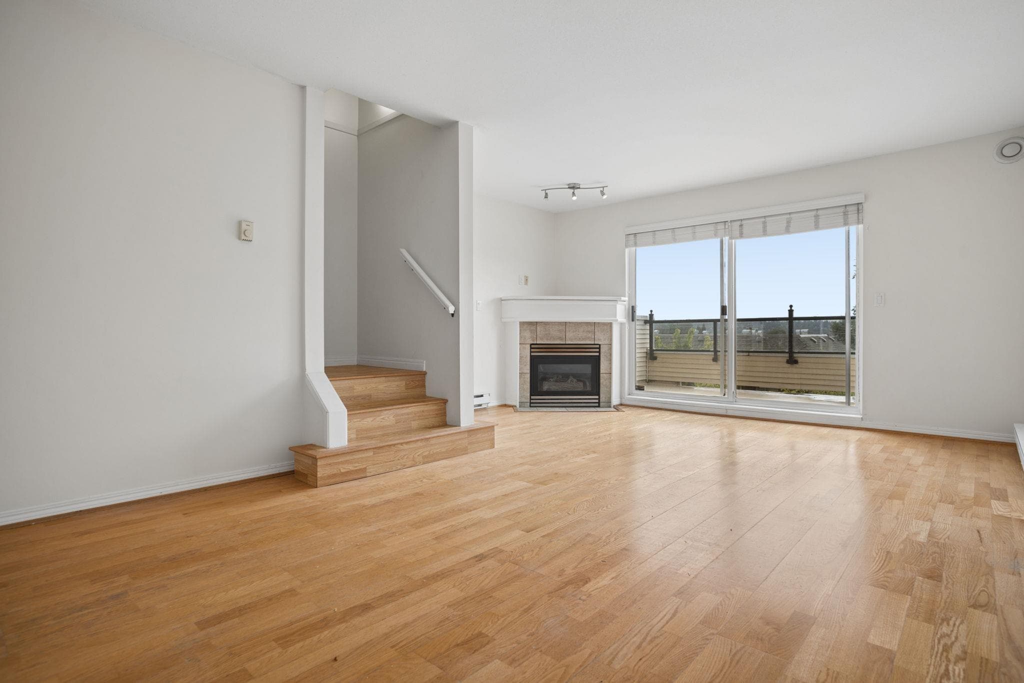 237 - 1408 Cartier Avenue, Coquitlam, V3K 7A4 — photo 1