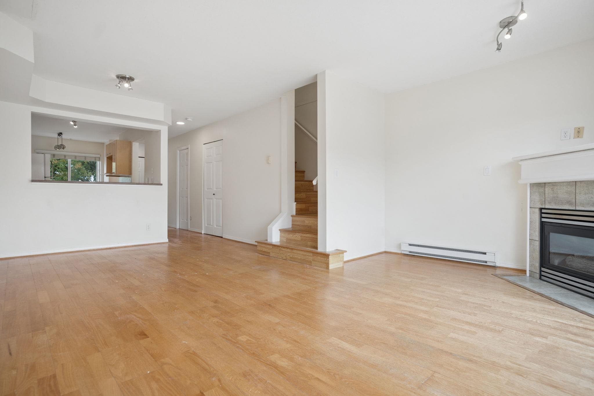 237 - 1408 Cartier Avenue, Coquitlam, V3K 7A4 — photo 4