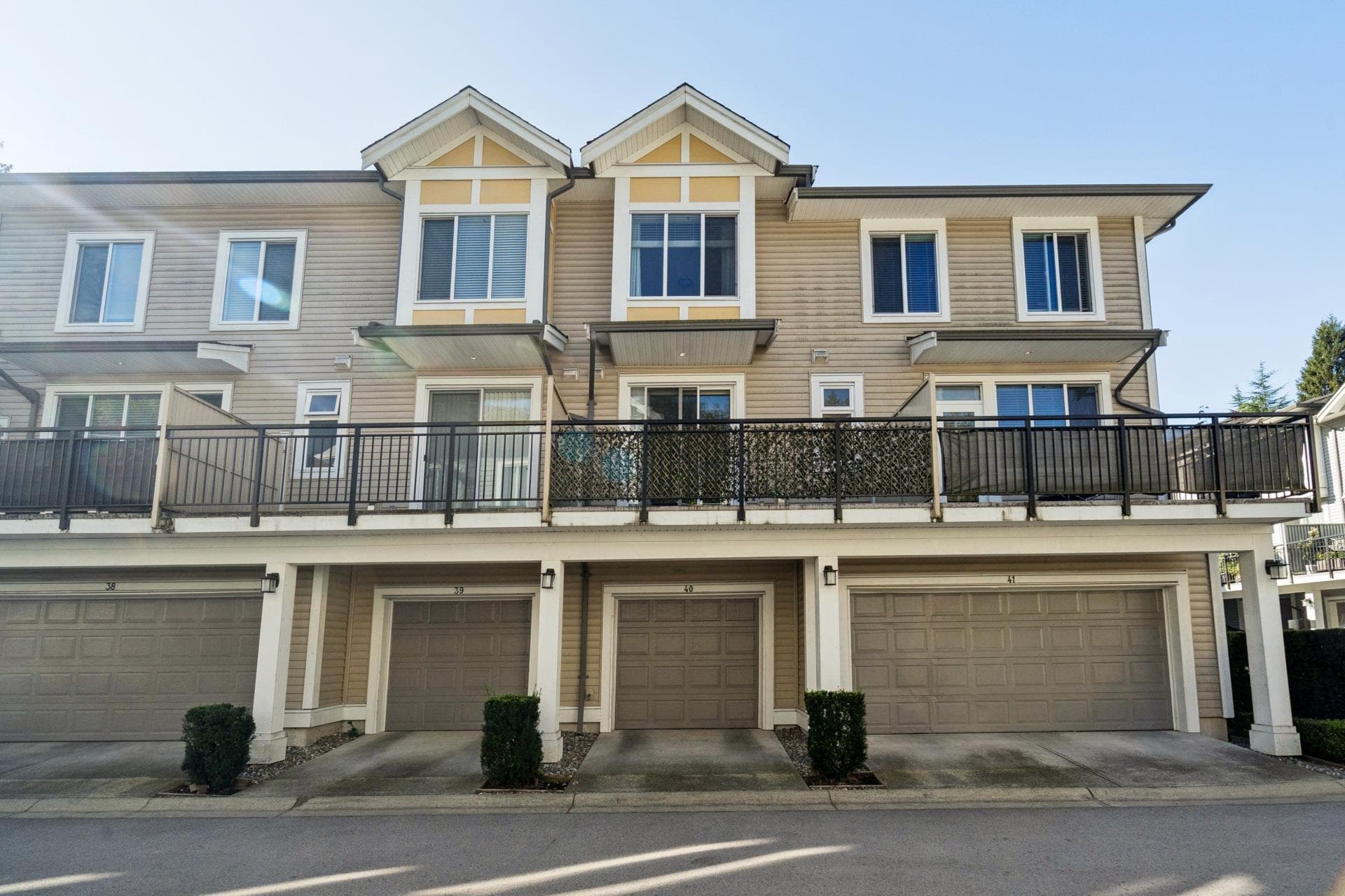 40 - 9718 161a Street, Surrey, V4N 6S7 — photo 2