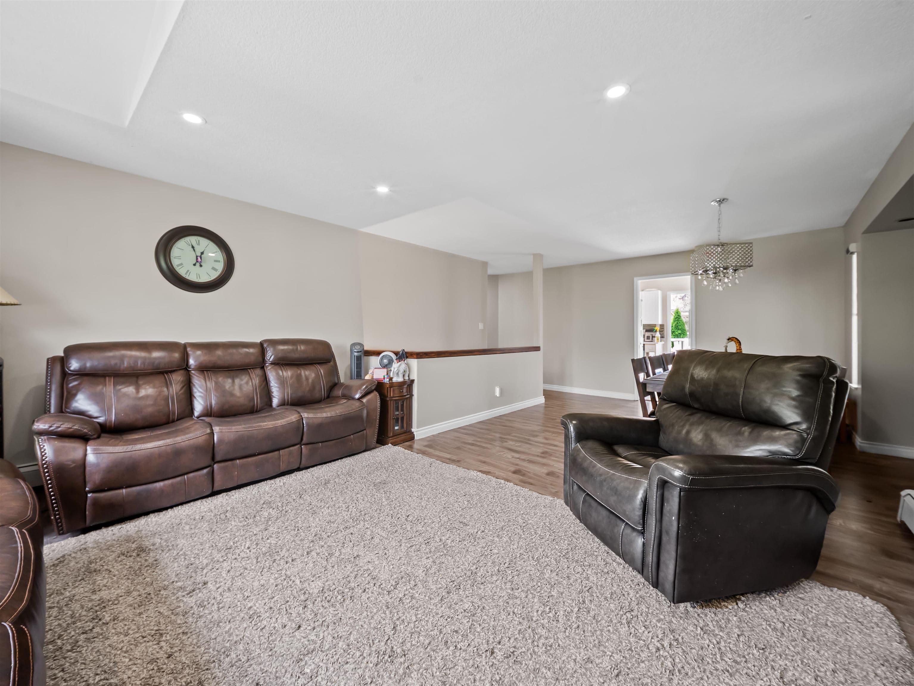 33726 Best Avenue, Mission, V2V 6Z9 — photo 5