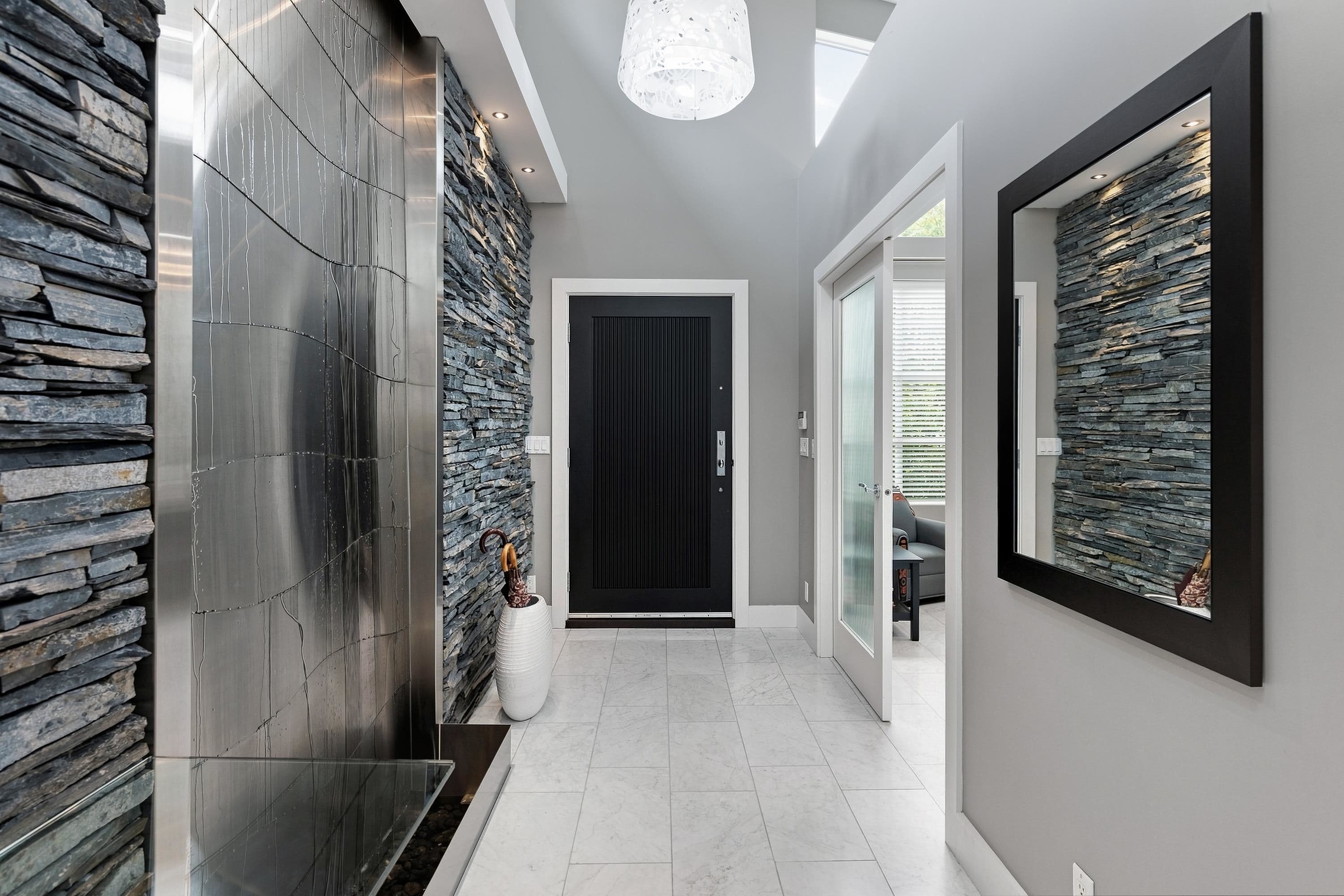 15461 18th Avenue, Surrey, V4A 1X1 — photo 4