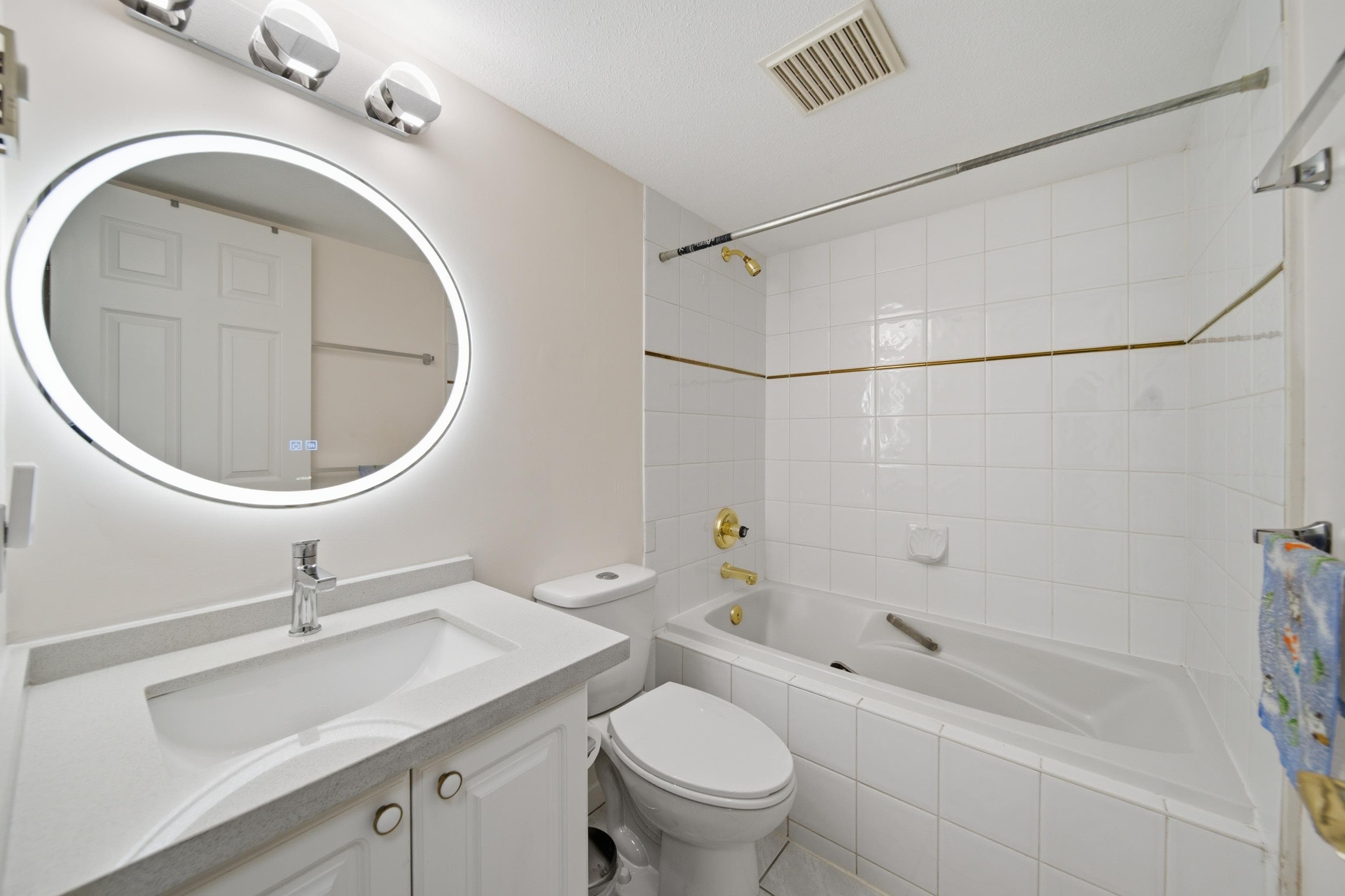 107 - 5788 Vine Street, Vancouver, V6M 4L8 — photo 4