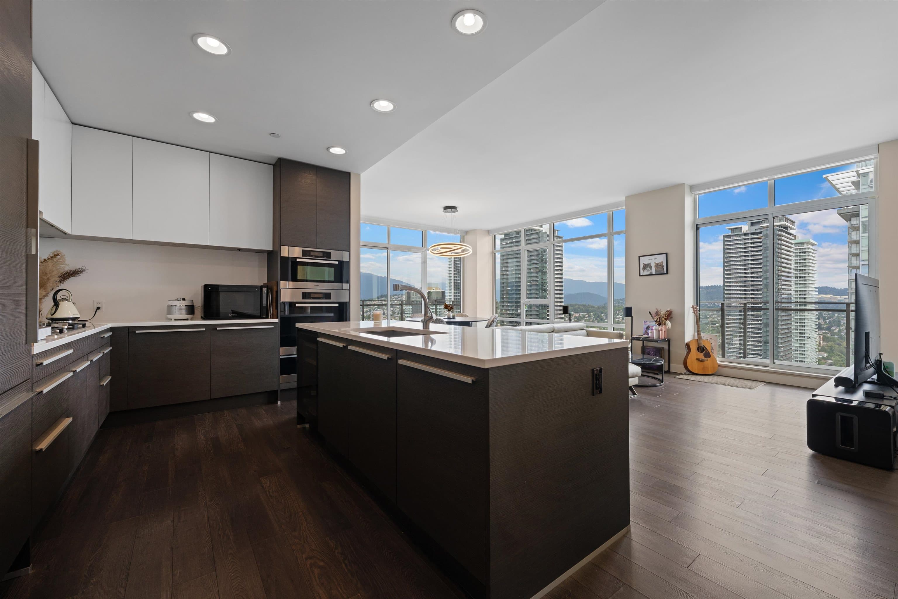 4502 - 2008 Rosser Avenue, Burnaby, V5C 0H8 — photo 1