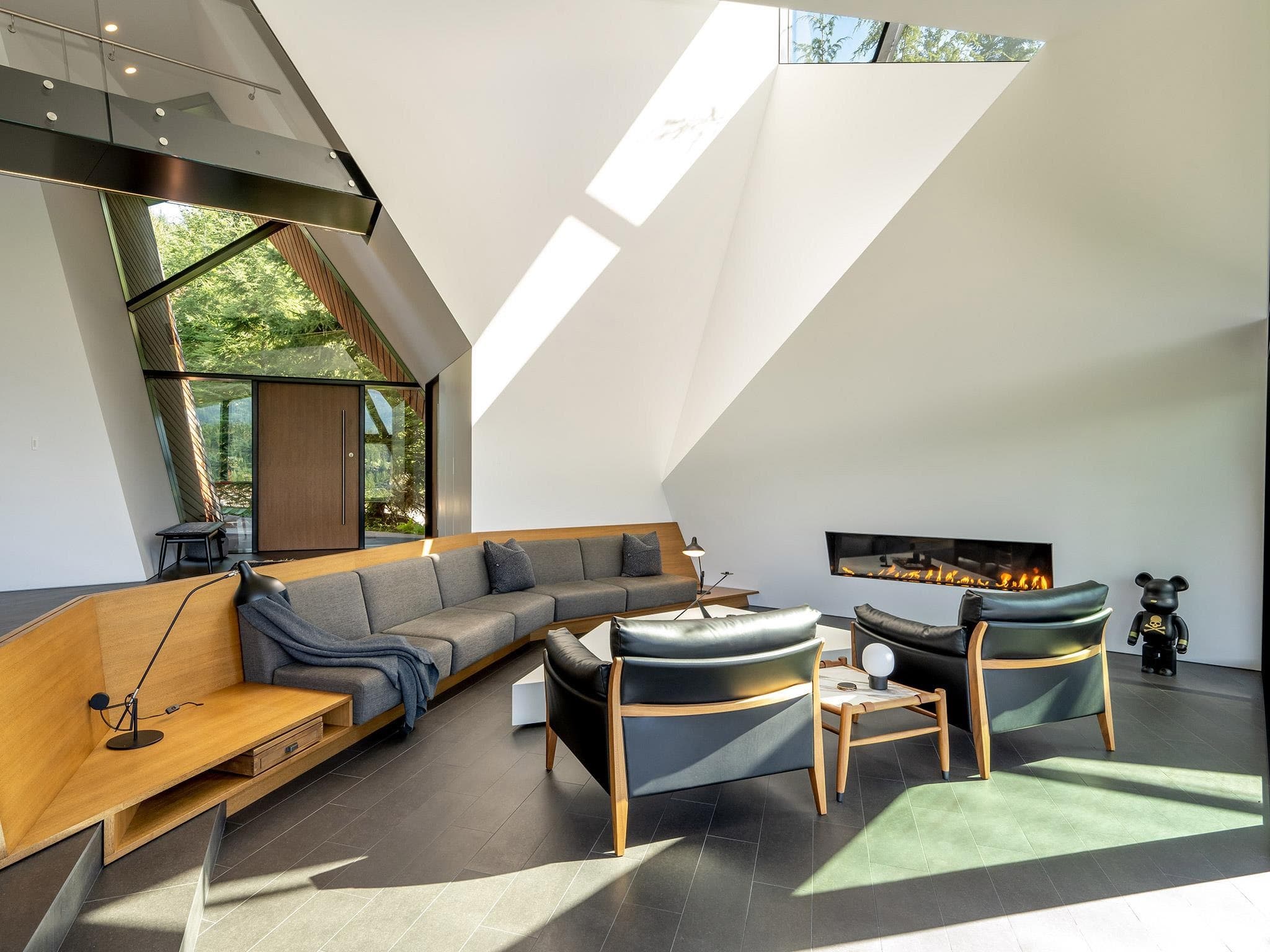 3801 Sunridge Place, Whistler, V8E 0W1 — photo 3