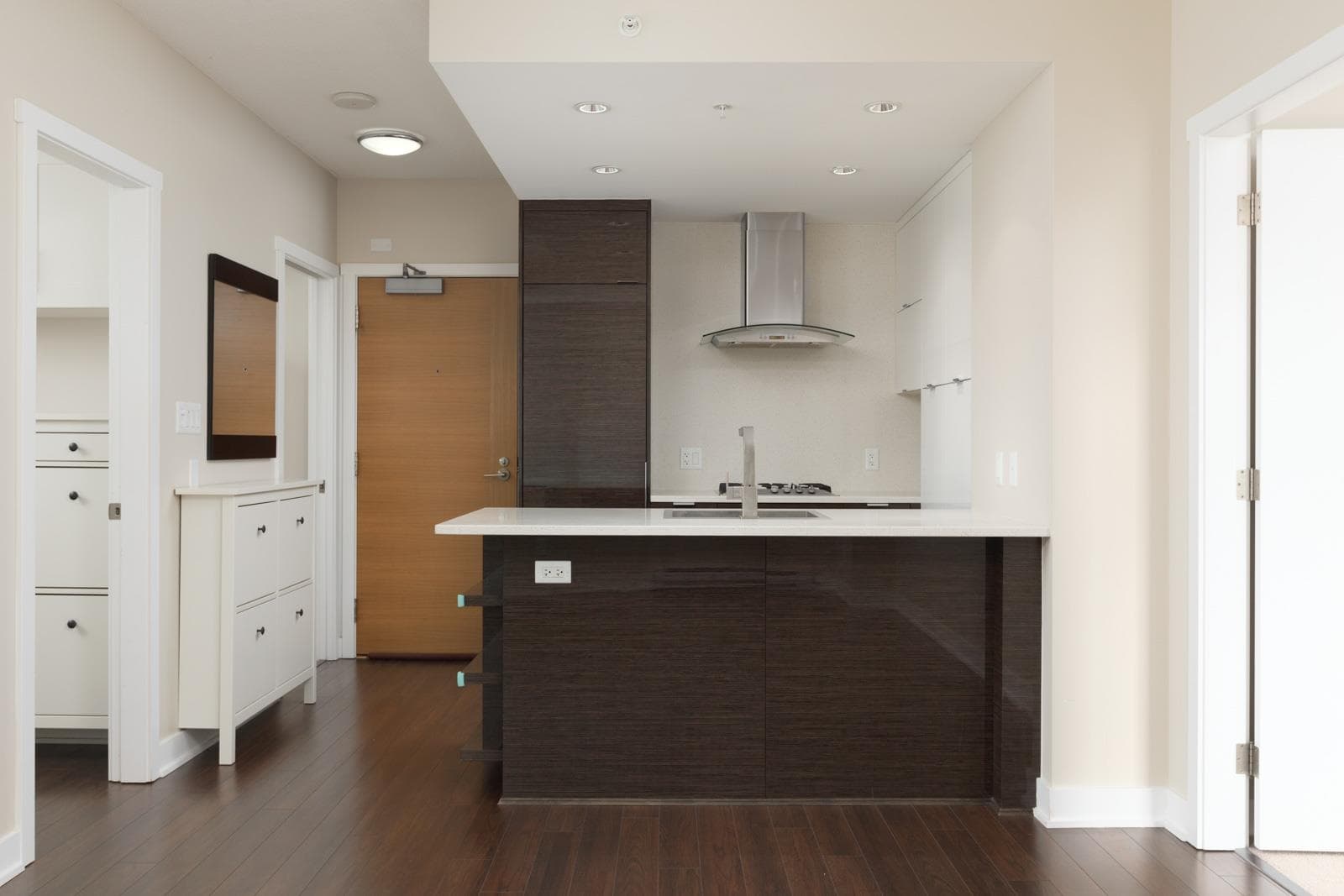 332 - 1777 W 7th Avenue, Vancouver, V6J 0E5 — photo 1