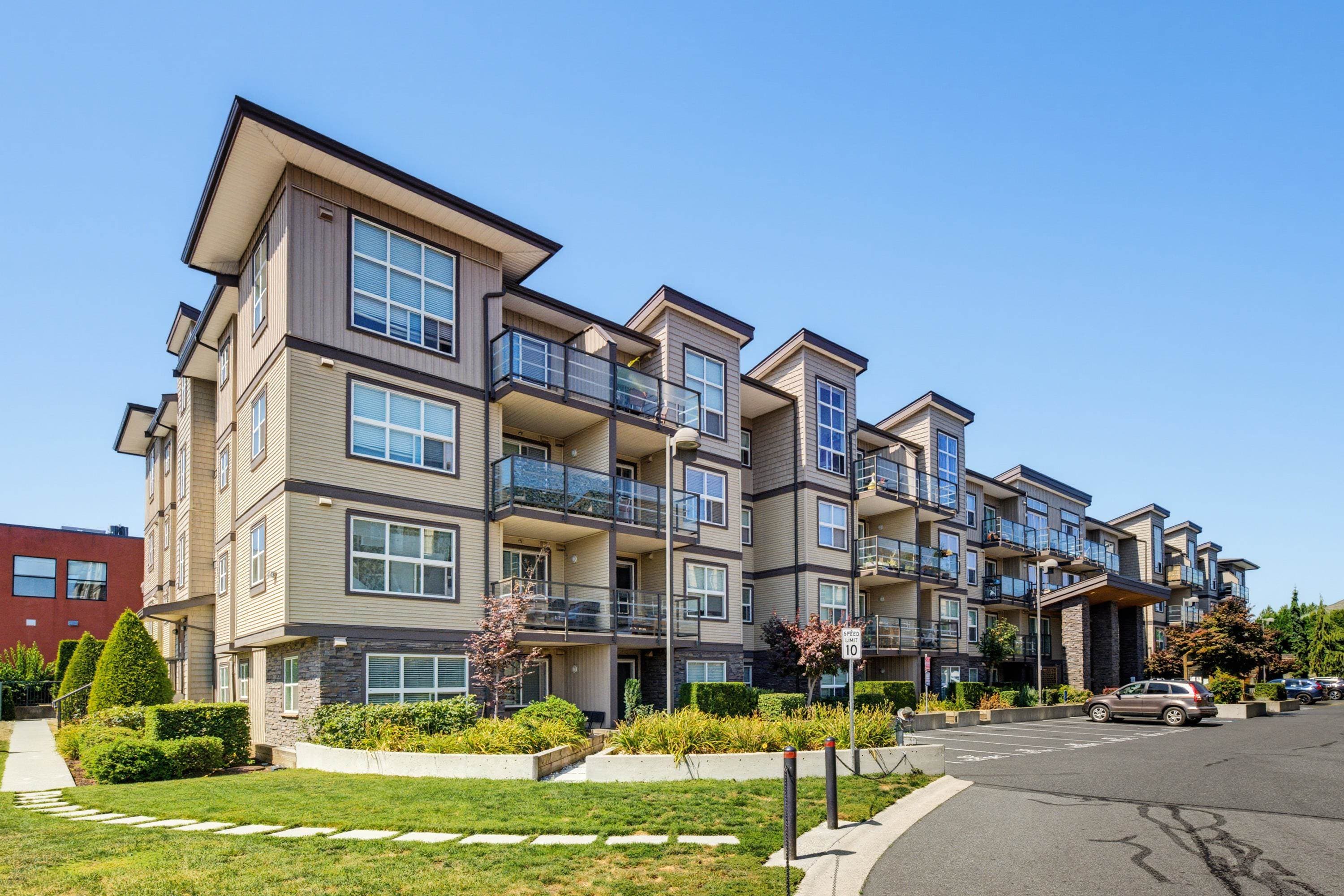413 - 30515 Cardinal Avenue, Abbotsford, V2T 0A8 — photo 1