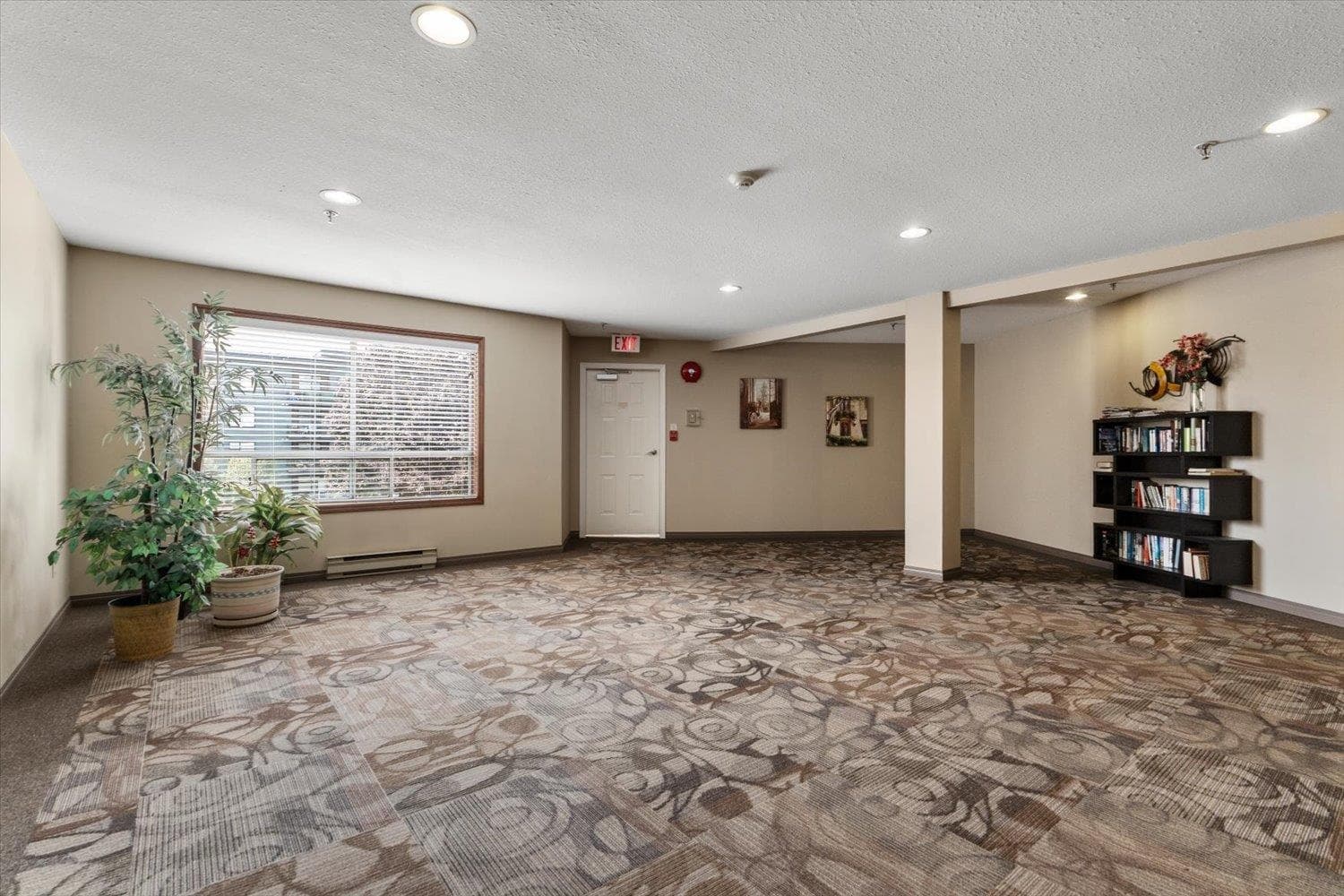 201 - 5710 201 Street, Langley, V3A 8A8 — photo 2