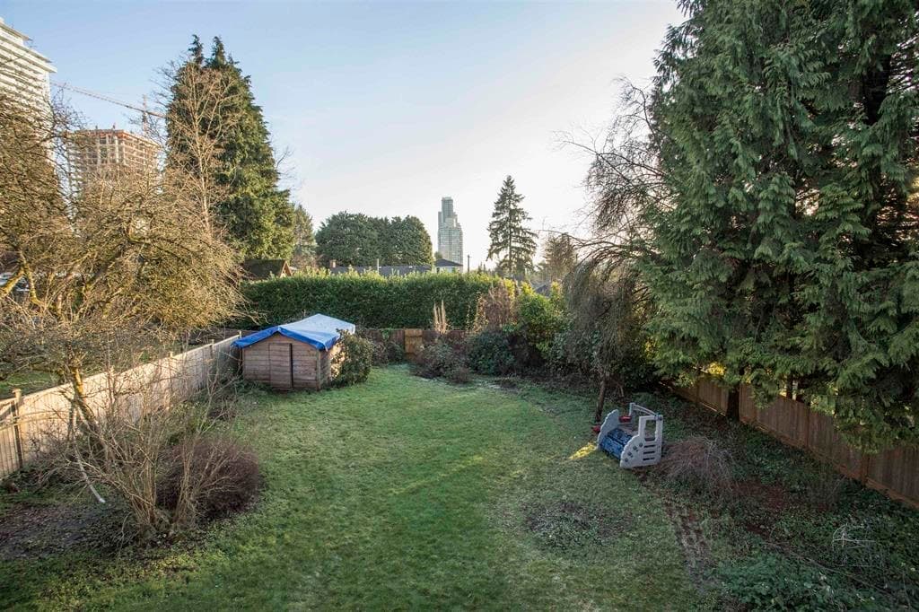 9890 Lyndhurst Street, Burnaby