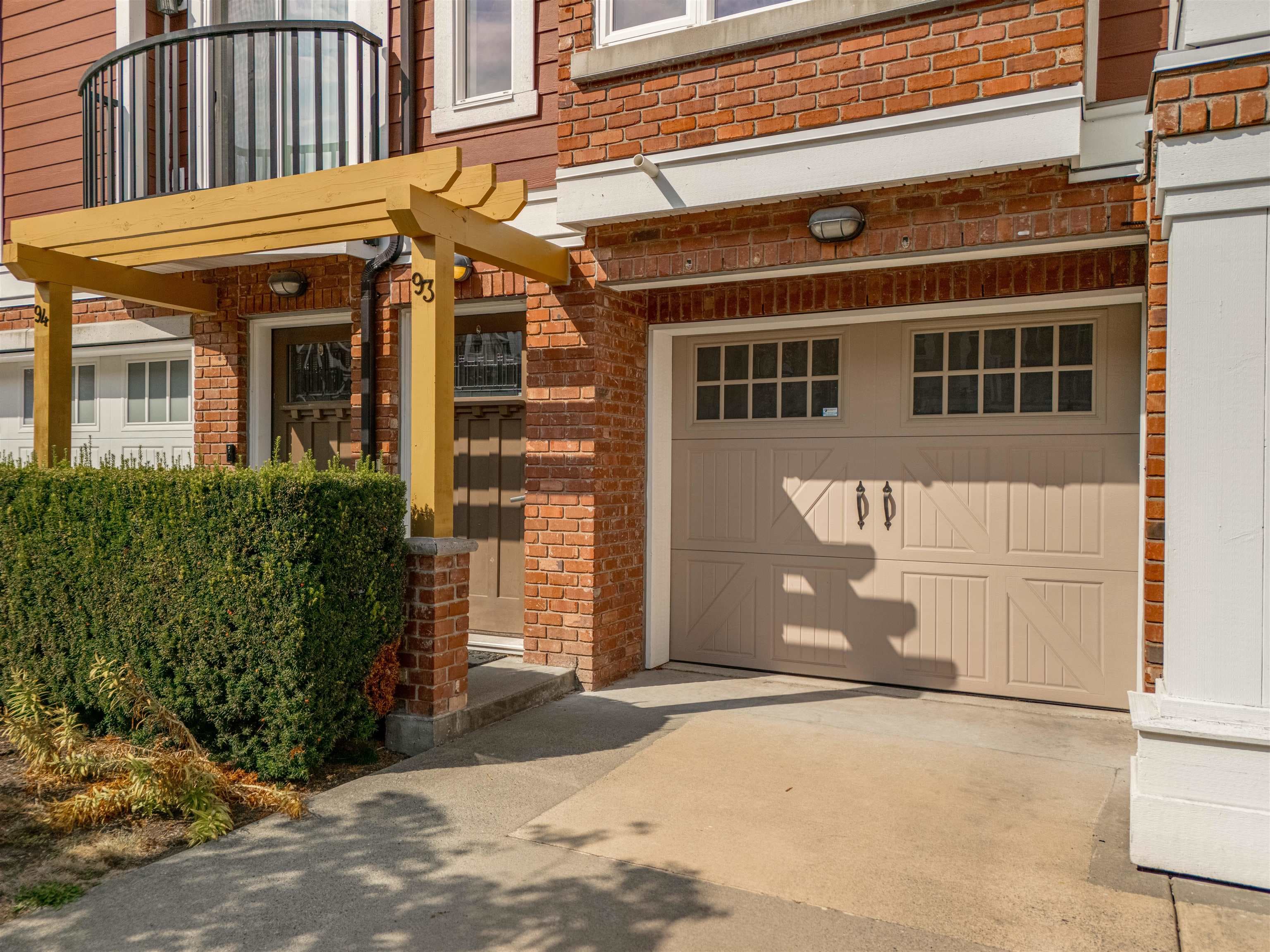 93 - 20738 84 Avenue, Langley, V2Y 0J6 — photo 2