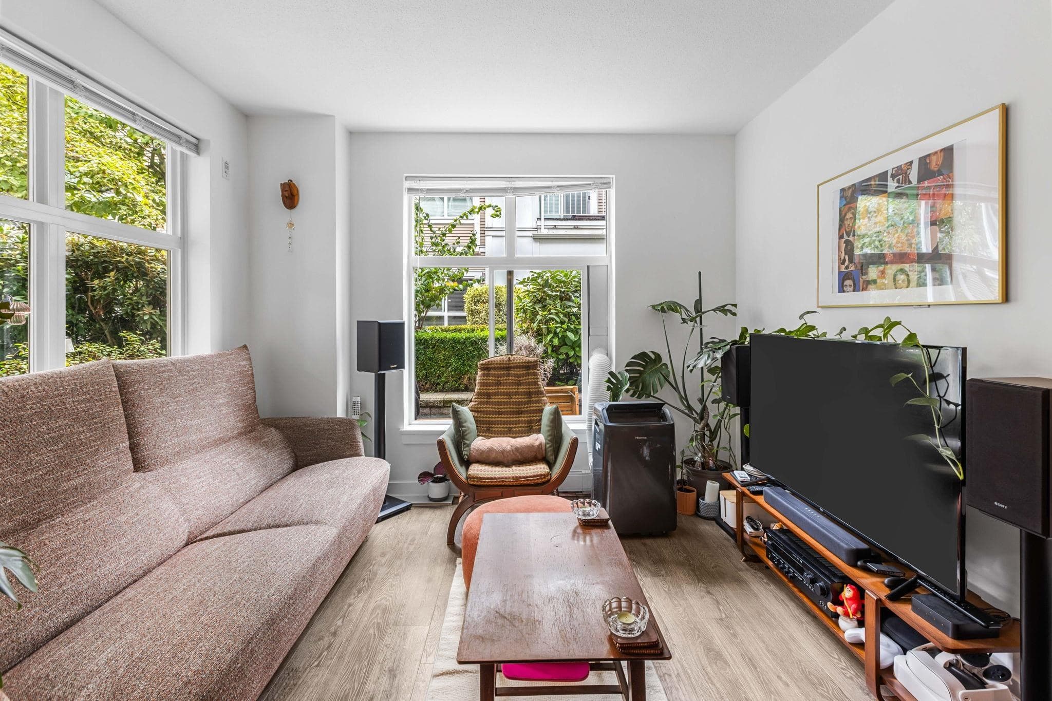 302 - 618 Langside Avenue, Coquitlam, V3J 0B8 — photo 5